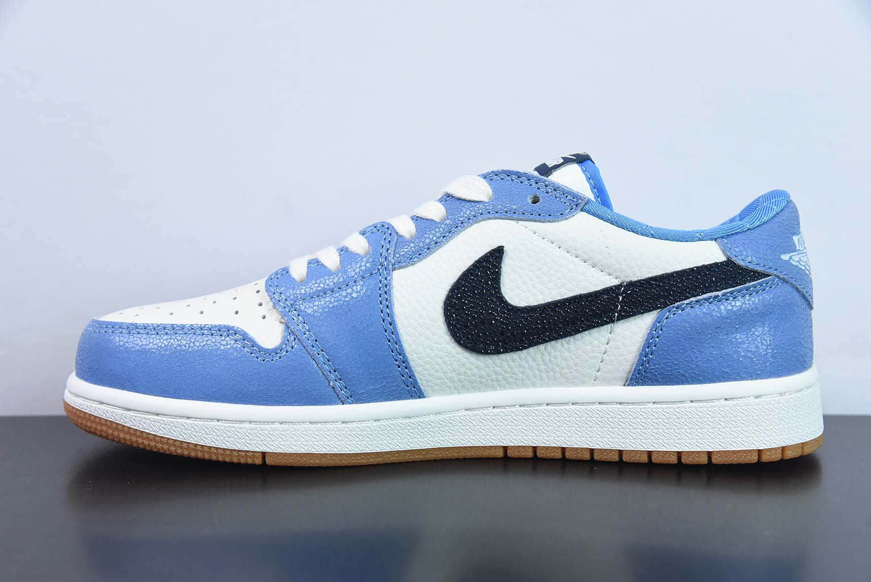 乔丹Air Jordan 1 Low AJ1 乔1黑白蓝爆裂纹低帮文化篮球鞋纯原版本 货号：DZ0791-102 