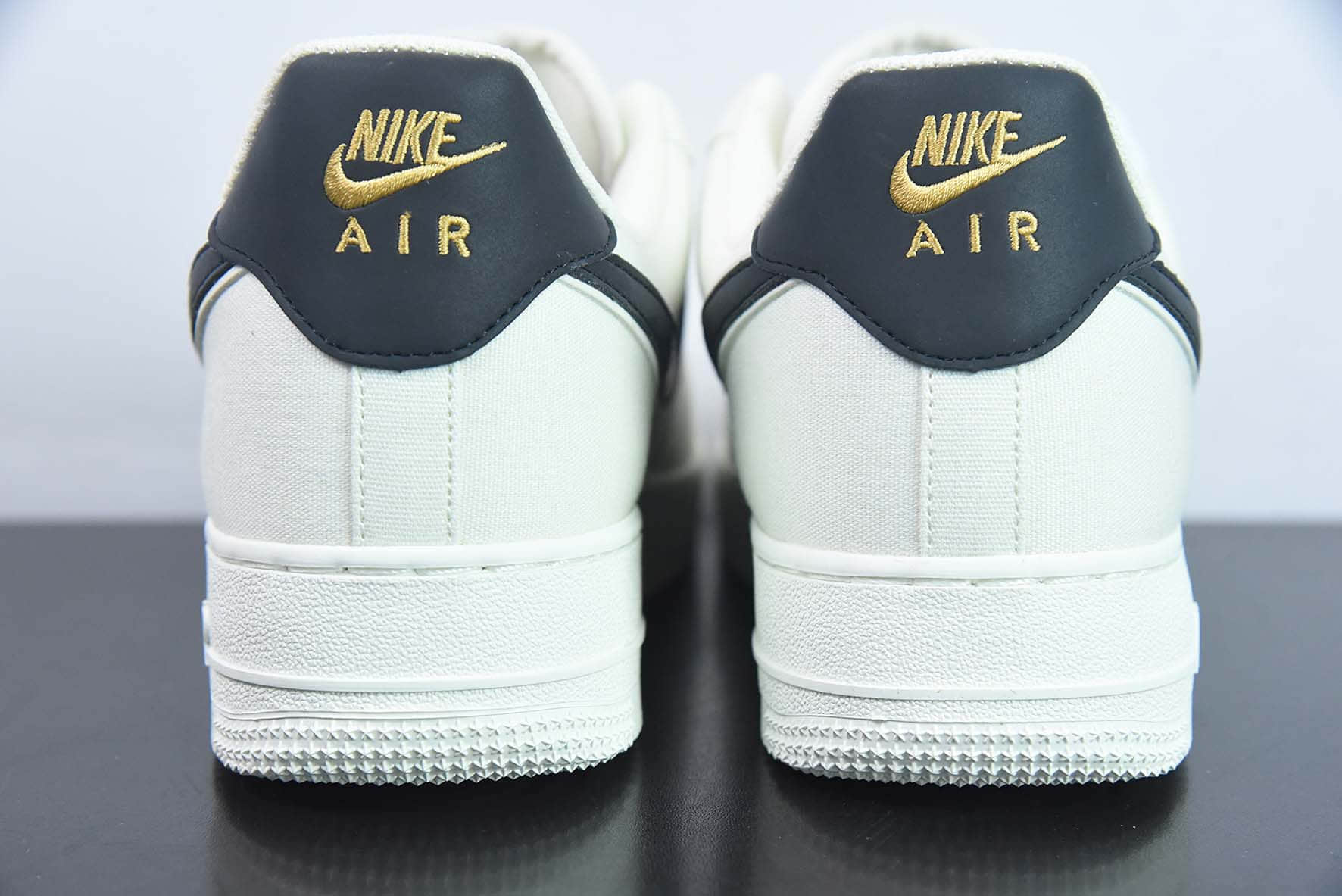 耐克Nike Air Force 1 '07 LV8黑金丹宁布面空军一号低帮休闲板鞋纯原版本 货号：MN5696-809