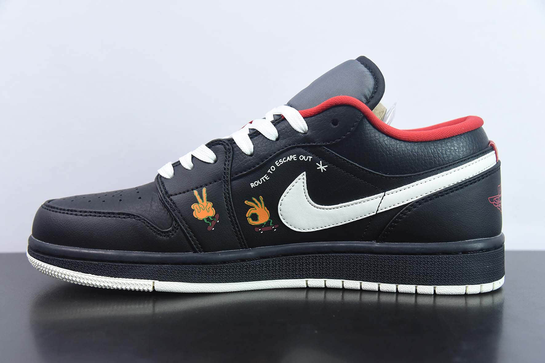 乔丹Air Jordan 1 Low Flaming Swoosh AJ1黑红火焰低帮复古文化篮球鞋纯原版本 货号：FJ7073-010