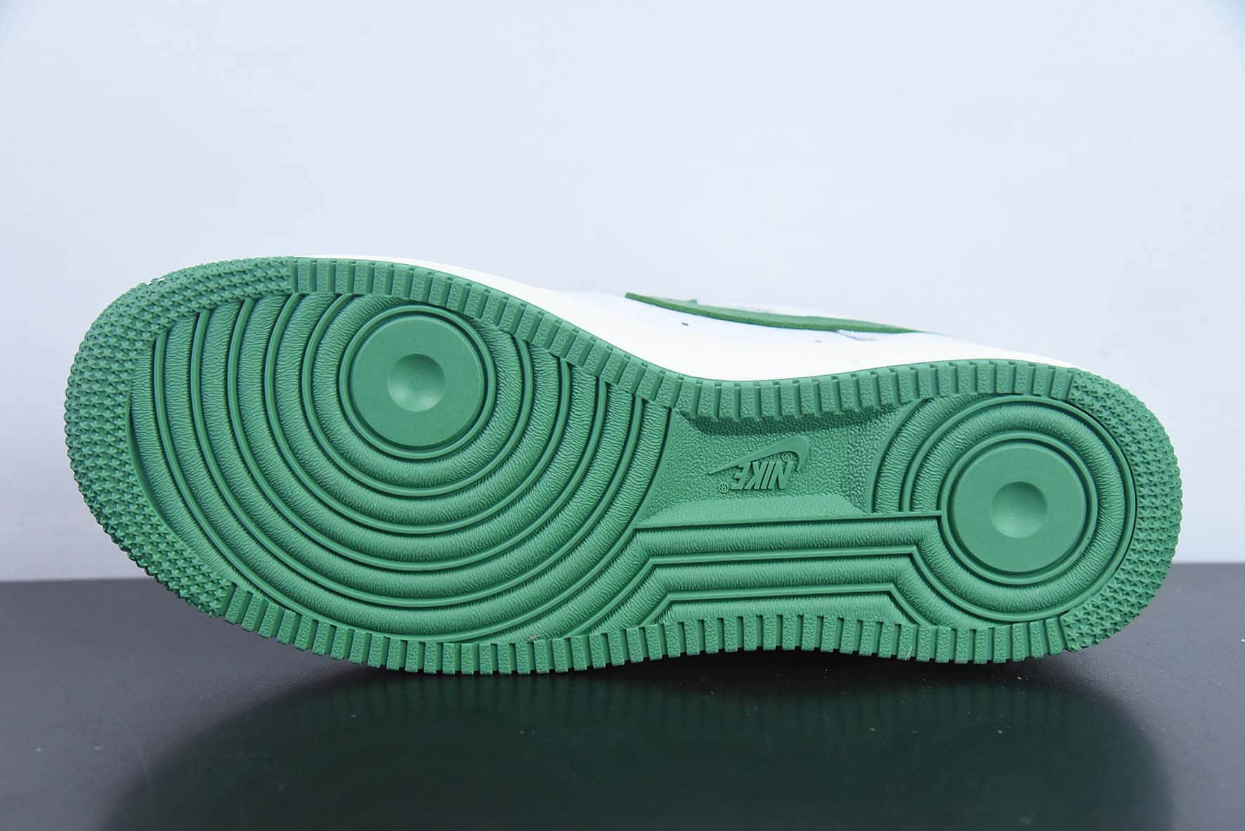 耐克NIke Air Force 1 '07 Low “Super PUMA联名--米白碧玉”空军一号低帮休闲板鞋纯原版本 货号:BS9055-721