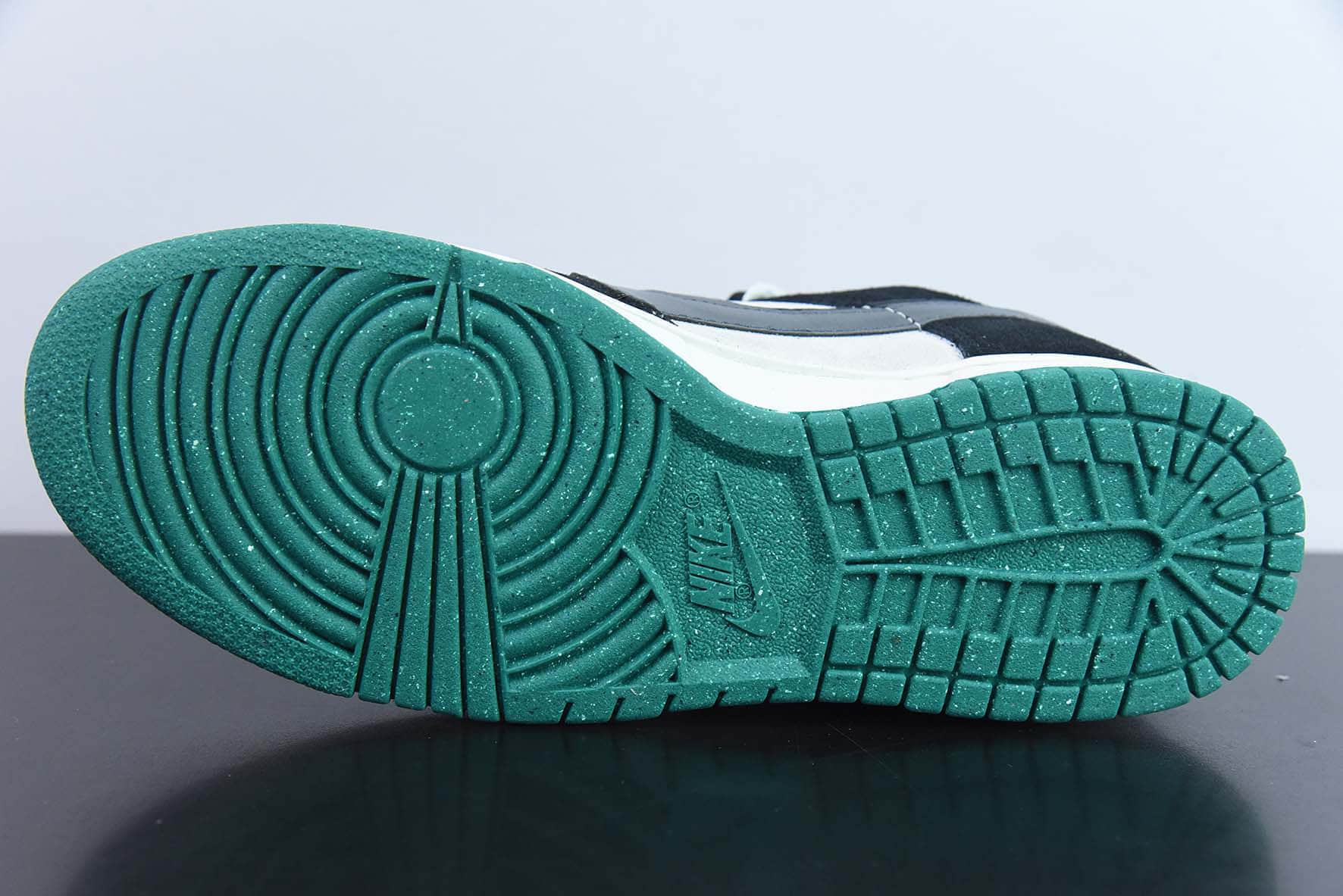 耐克Nike SB Dunk Low 85 黑灰双勾绑带黑绿 SB低帮运动休闲板鞋纯原版本 货号:DO9457-133