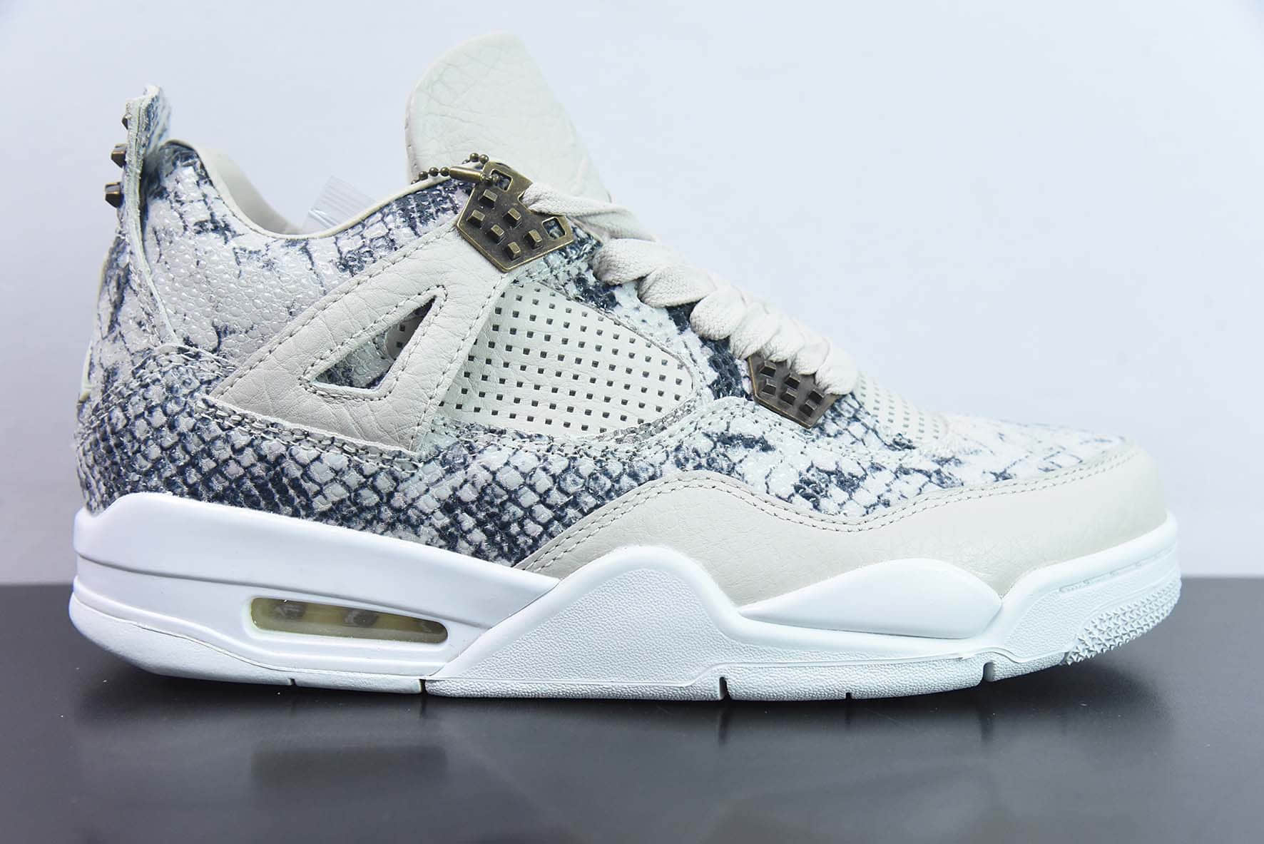 乔丹Air Jordan 4  Sneakeskin  AJ4乔4 蟒蛇纹文化篮球鞋纯原版本 货号：819139-030 