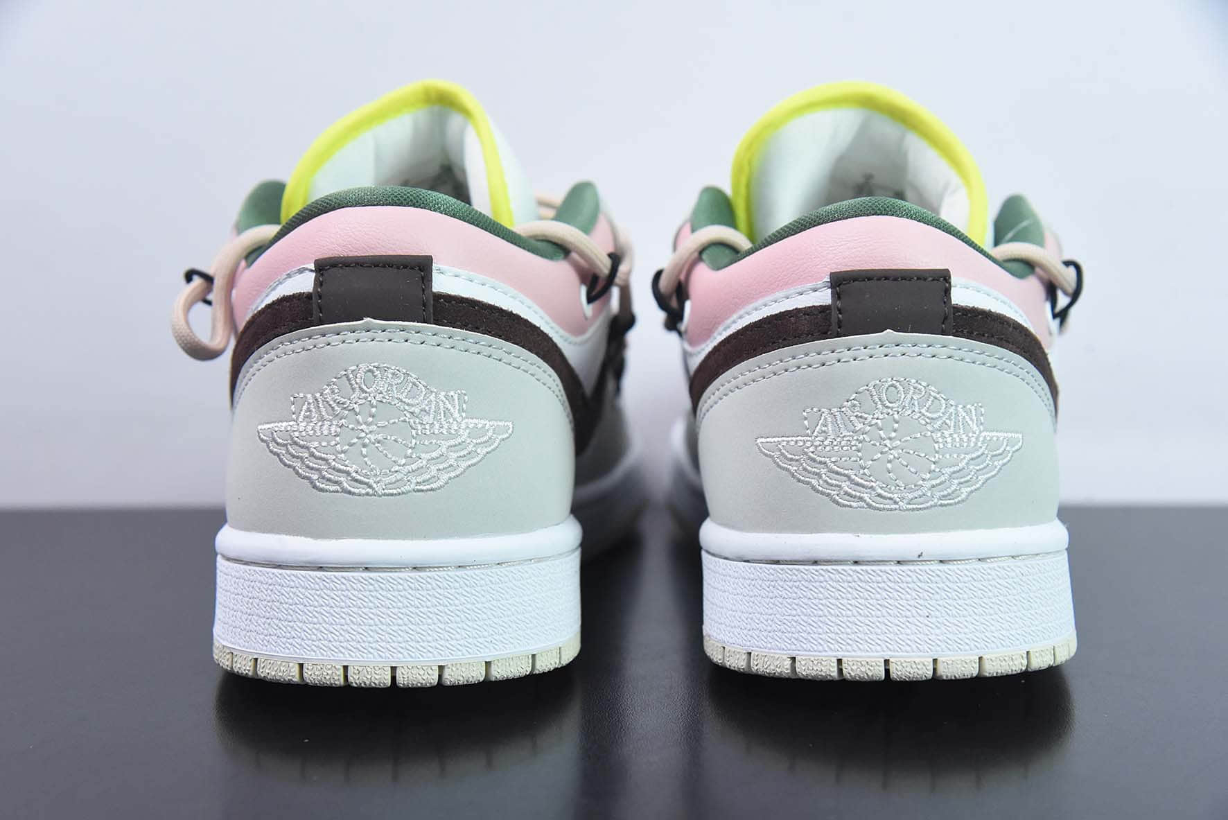 乔丹Air Jordan 1 Low灰白棕解构抽绳低帮文化篮球鞋纯原版本 货号：FD9906-131