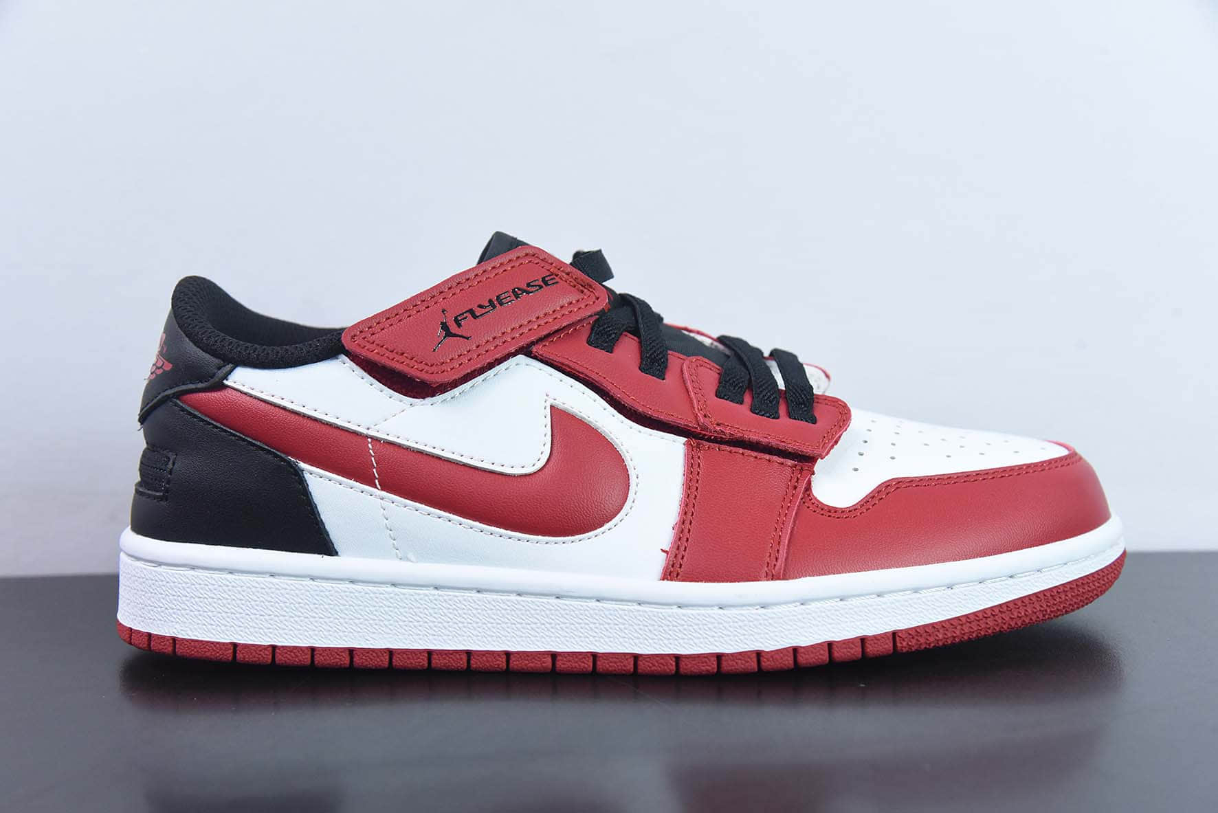 乔丹Air Jordan 1 Low FlyEase Gym Red AJ1 芝加哥红全新低帮篮球鞋纯原版本 货号：DM1206-163