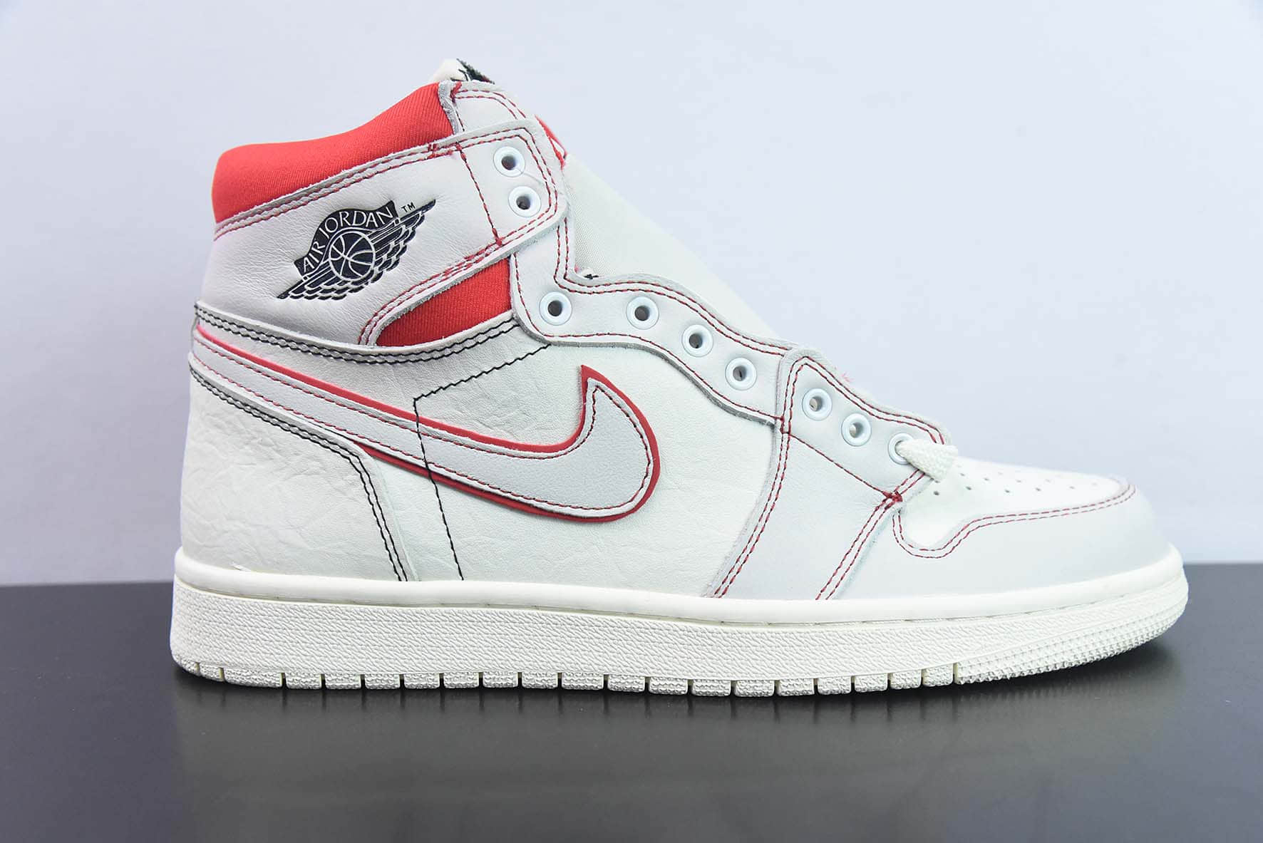 乔丹Air Jordan 1 Retro PhantomAJ1白红兔八哥高帮复古文化篮球鞋纯原版本 货号：555088-160
