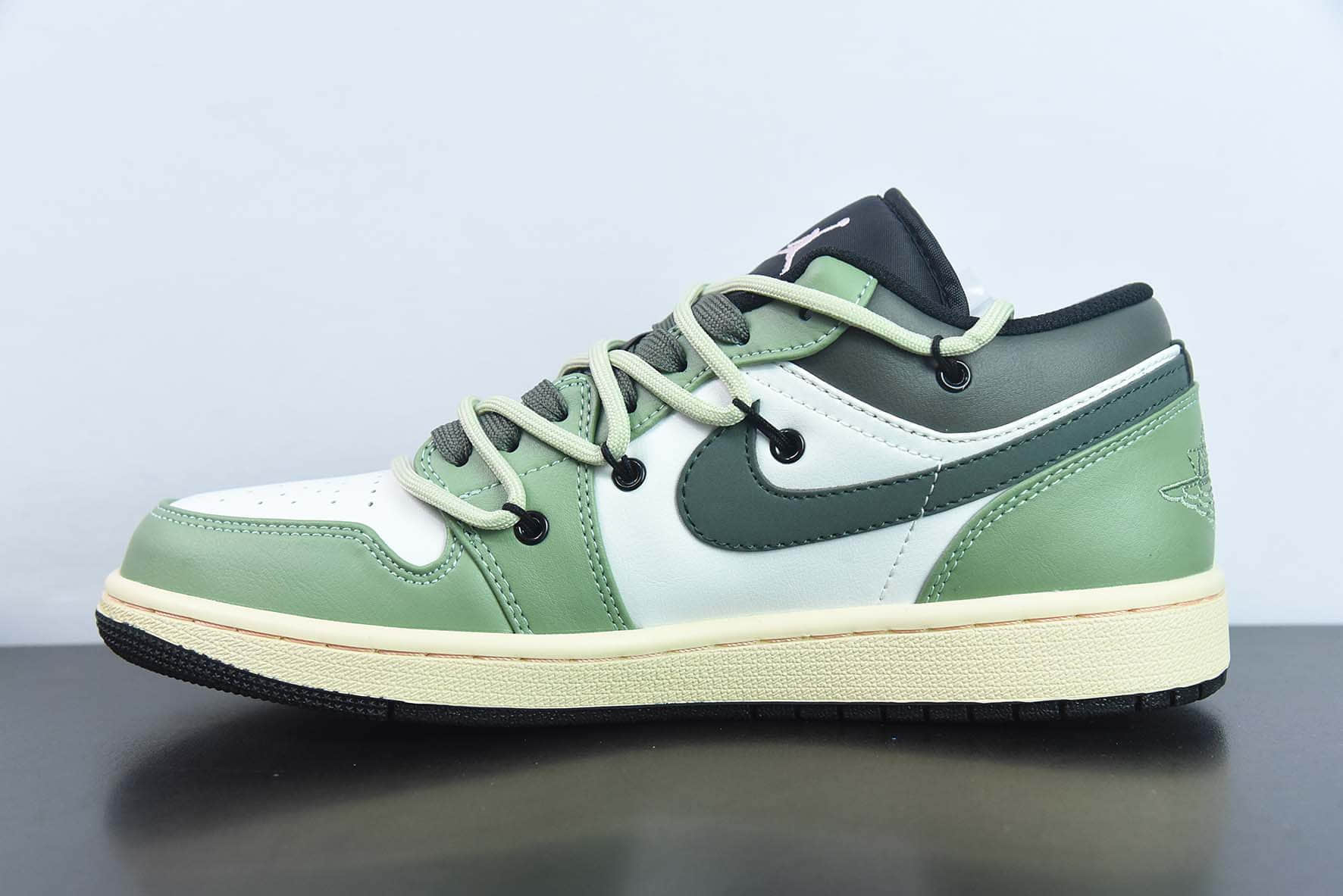 乔丹Air Jordan Low AJ1白绿双绑绳低帮经典复古运动篮球鞋纯原版本 货号:553558-062