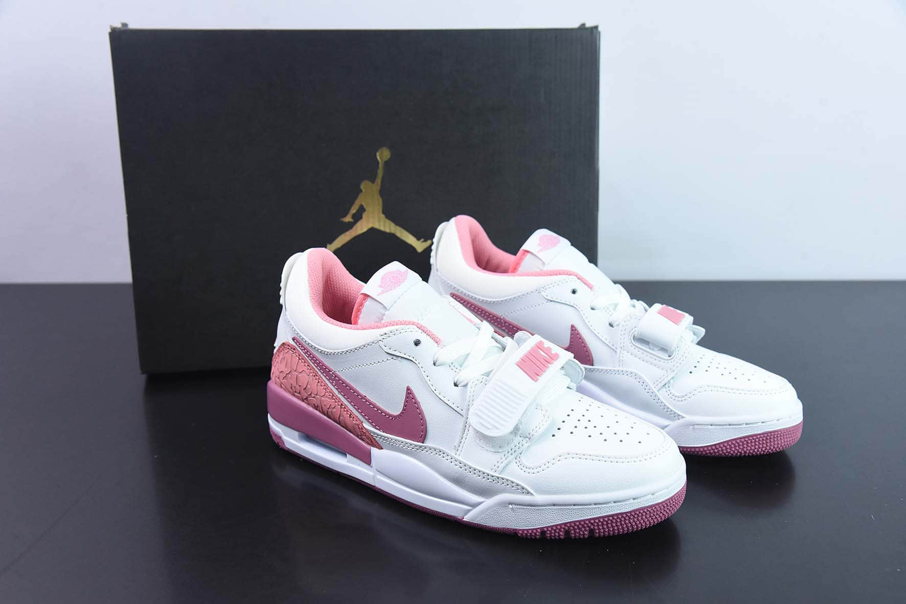 乔丹Air Jordan L egacy 312 AJ312灰白粉低帮篮球鞋纯原版本 货号：FN3407-101