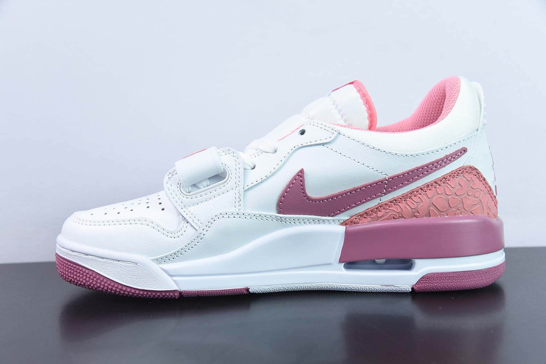 乔丹Air Jordan L egacy 312 AJ312灰白粉低帮篮球鞋纯原版本 货号：FN3407-101
