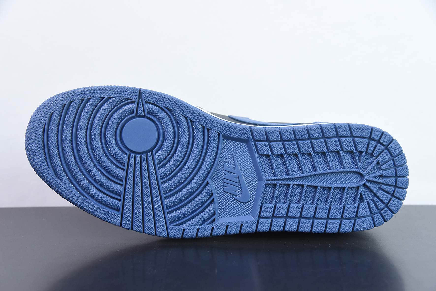 乔丹Air Jordan 1 Retro Low AJ1黑蓝低帮复古文化篮球鞋纯原版本 货号:CZ0775-041