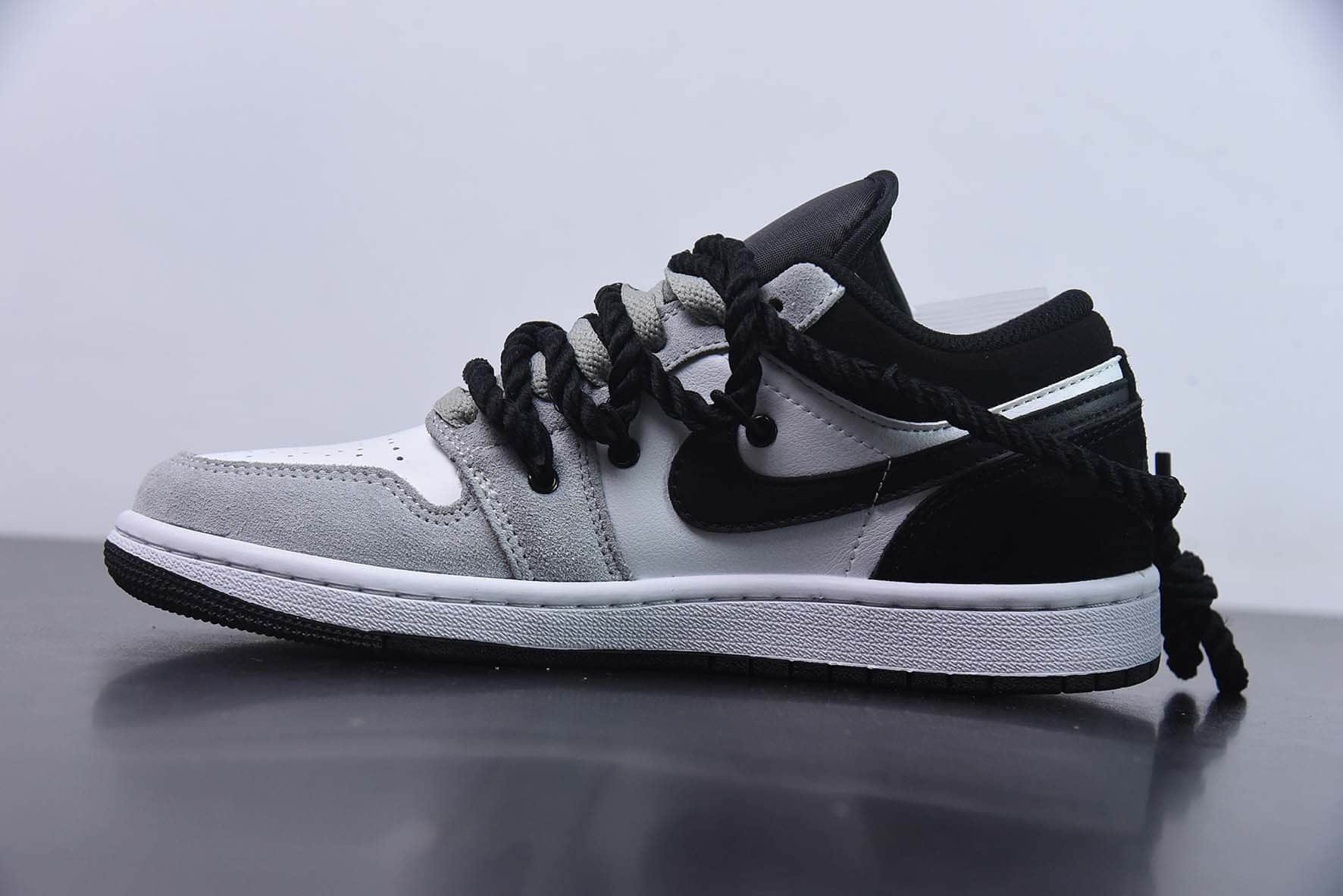 耐克Nike Panda Prank X Nike Dunk Low Retro熊猫恶作剧定制款休闲滑板鞋纯原版本 货号：DX4374-008 