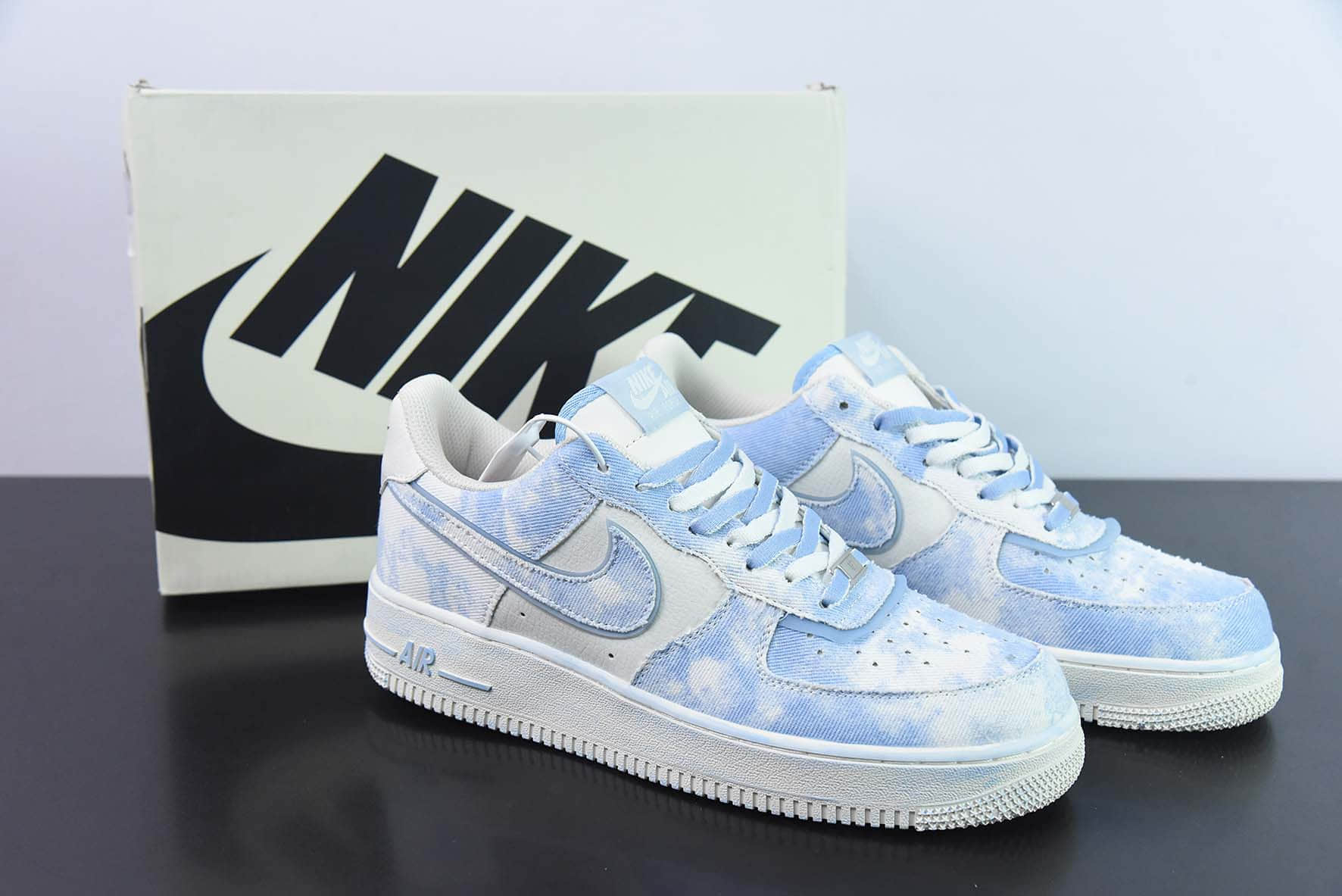 耐克Nike Air Force 1 AF1白蓝牛仔扎染空军一号低帮休闲板鞋纯原版本 货号：FB0607-022