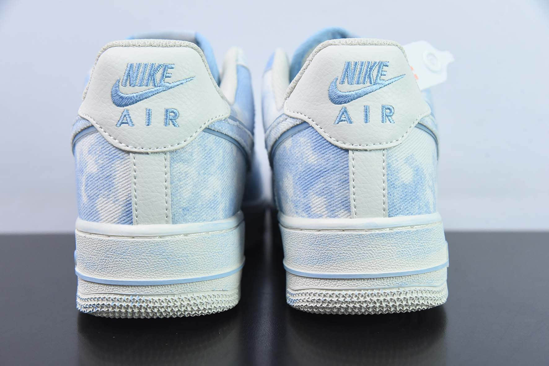 耐克Nike Air Force 1 AF1白蓝牛仔扎染空军一号低帮休闲板鞋纯原版本 货号：FB0607-022