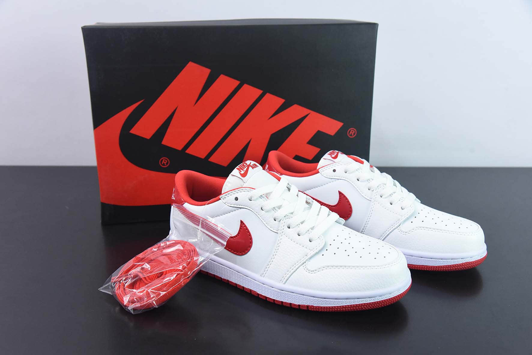乔丹Air Jordan 1 Retro Low OG”Black Toe“AJ1OG白红脚趾低帮经典复古文化休闲运动篮球鞋纯原版本 货号:CZ0790-161
