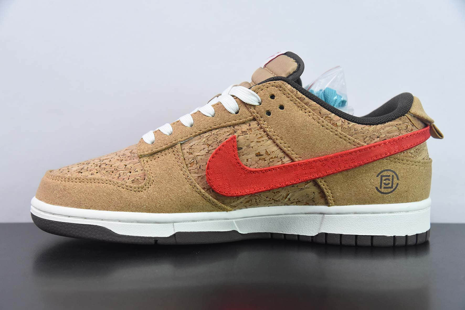 耐克Nike Clot x NK SB Dunk Low 20周年联名软木塞换钩SB低帮休闲滑板鞋纯原版本 货号:FN0317-121