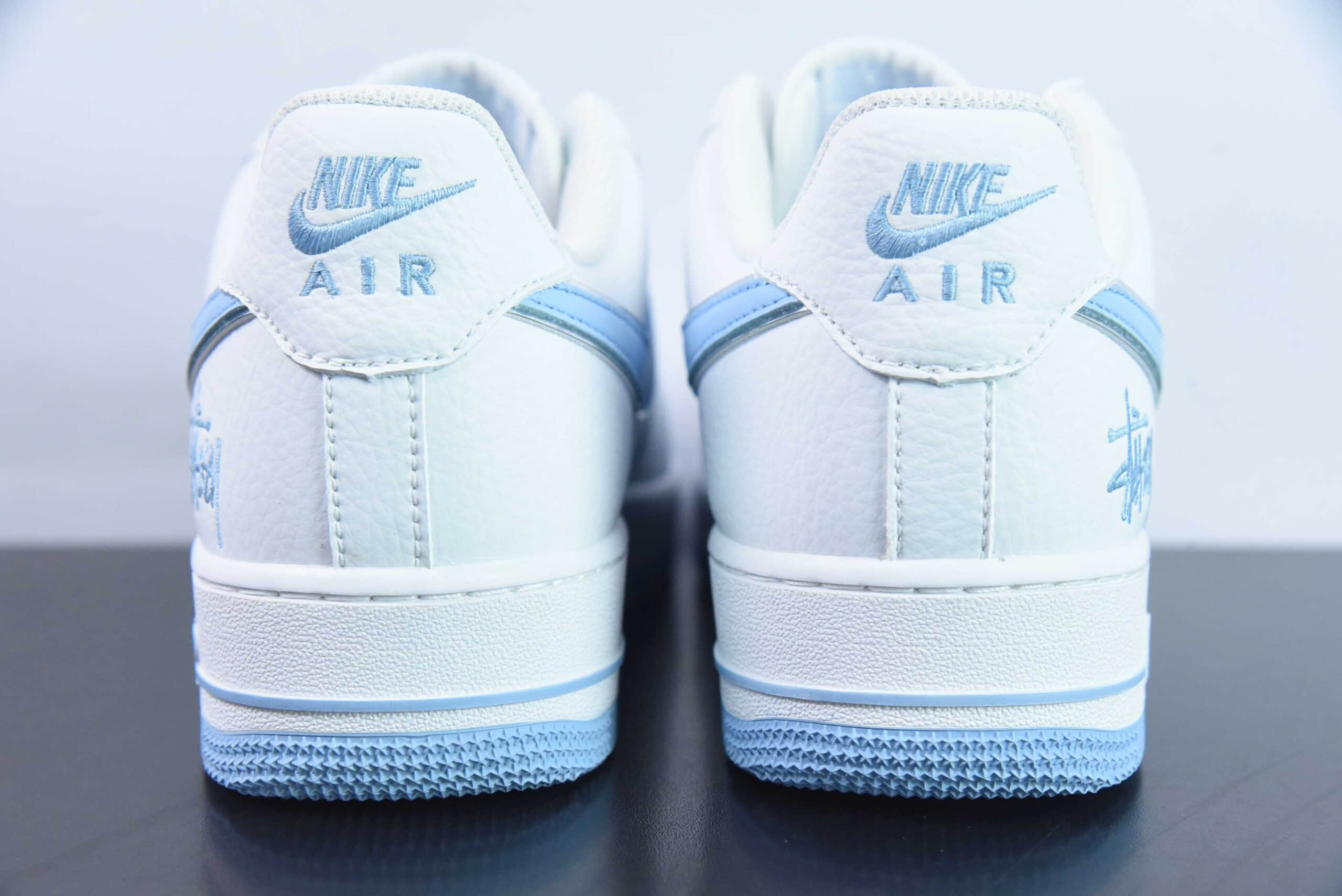 耐克Nike Air Force 1 Low斯图西联名白蓝空军一号低帮百搭休闲运动板鞋纯原版本 货号：CW2288-111 