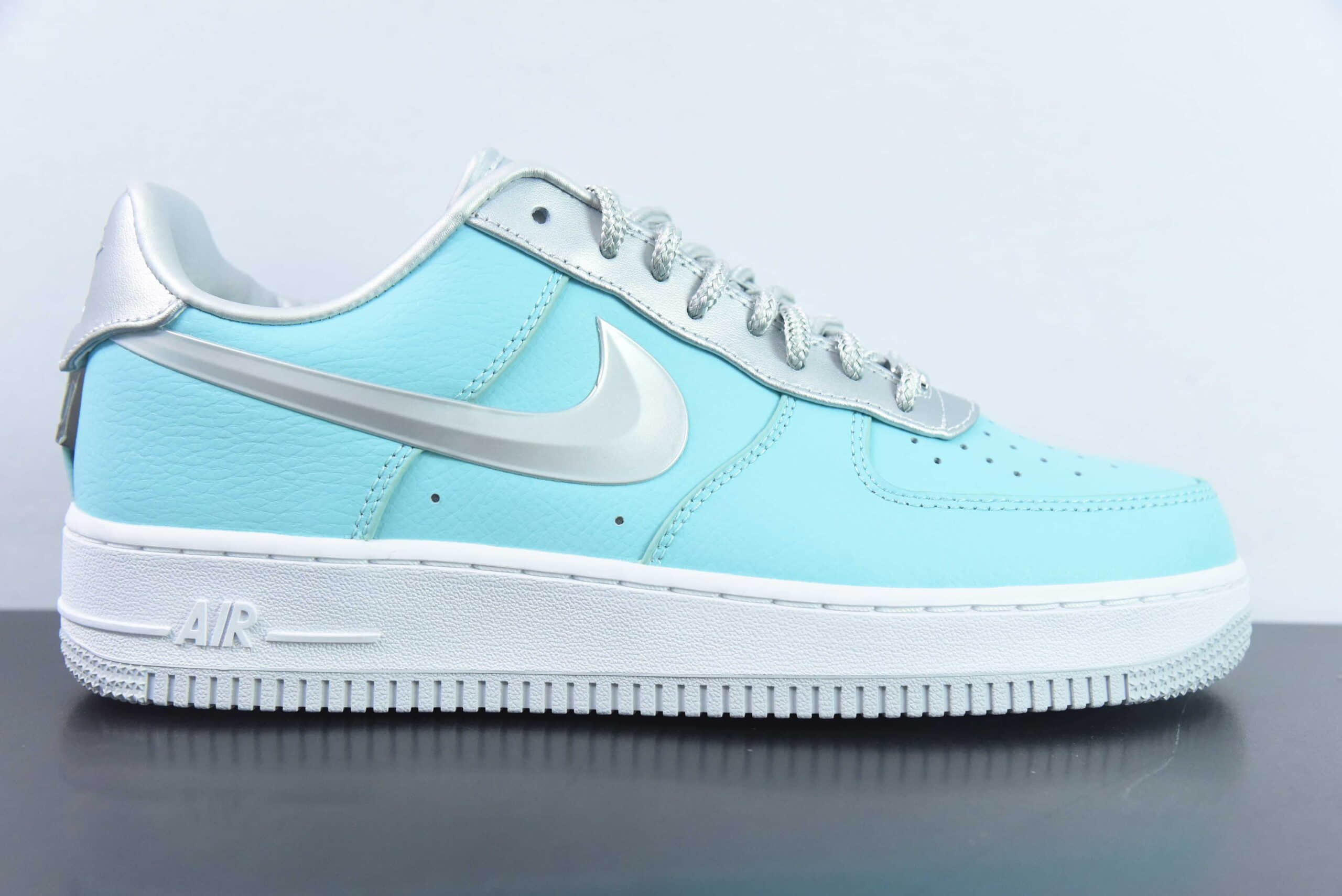 耐克Nike Tiffany & CO x Nk Air Force 1 Low 1837 蒂芙尼蓝太空银空军一号低帮板鞋休闲板鞋纯原版本 货号:DZ1382-003