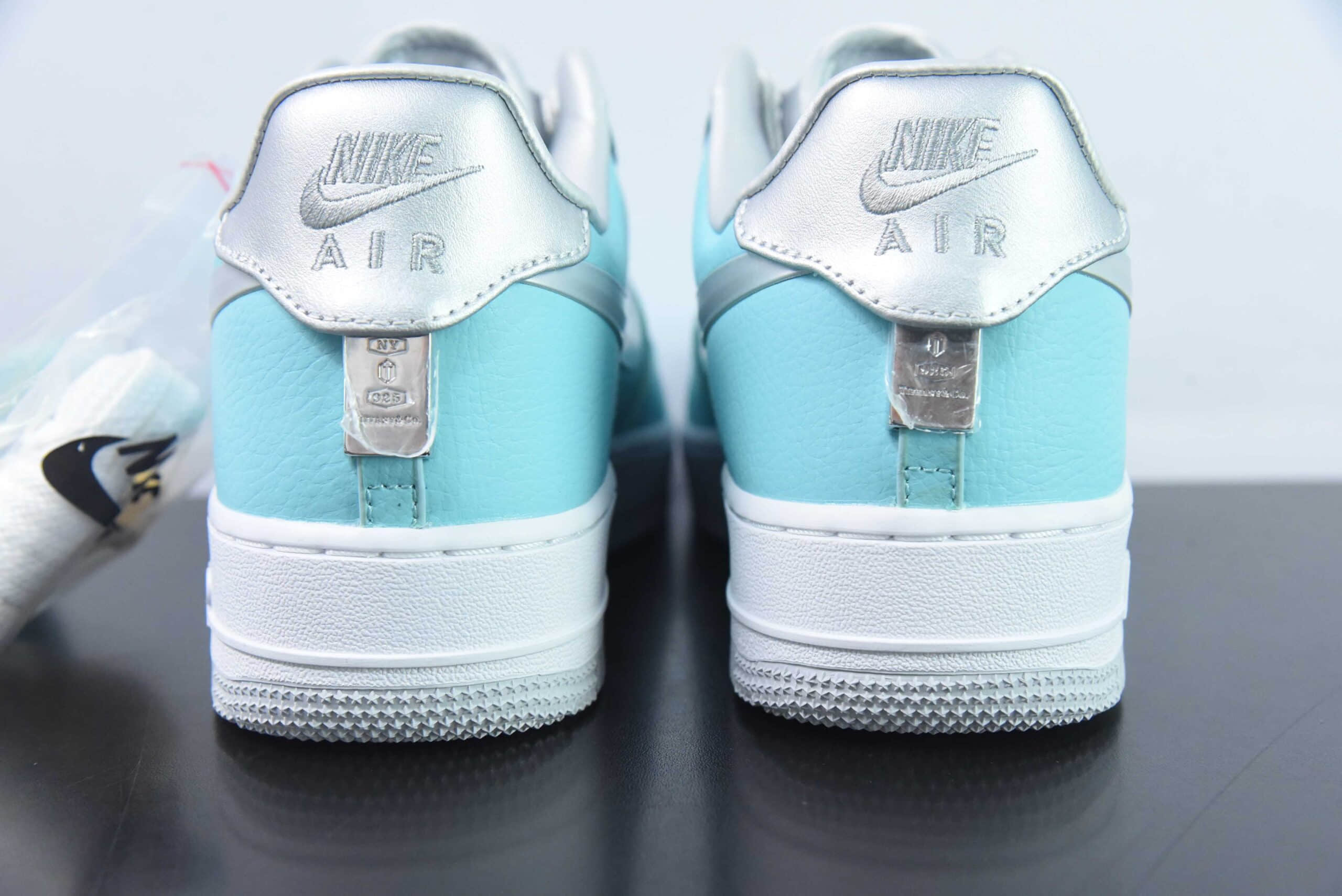 耐克Nike Tiffany & CO x Nk Air Force 1 Low 1837 蒂芙尼蓝太空银空军一号低帮板鞋休闲板鞋纯原版本 货号:DZ1382-003