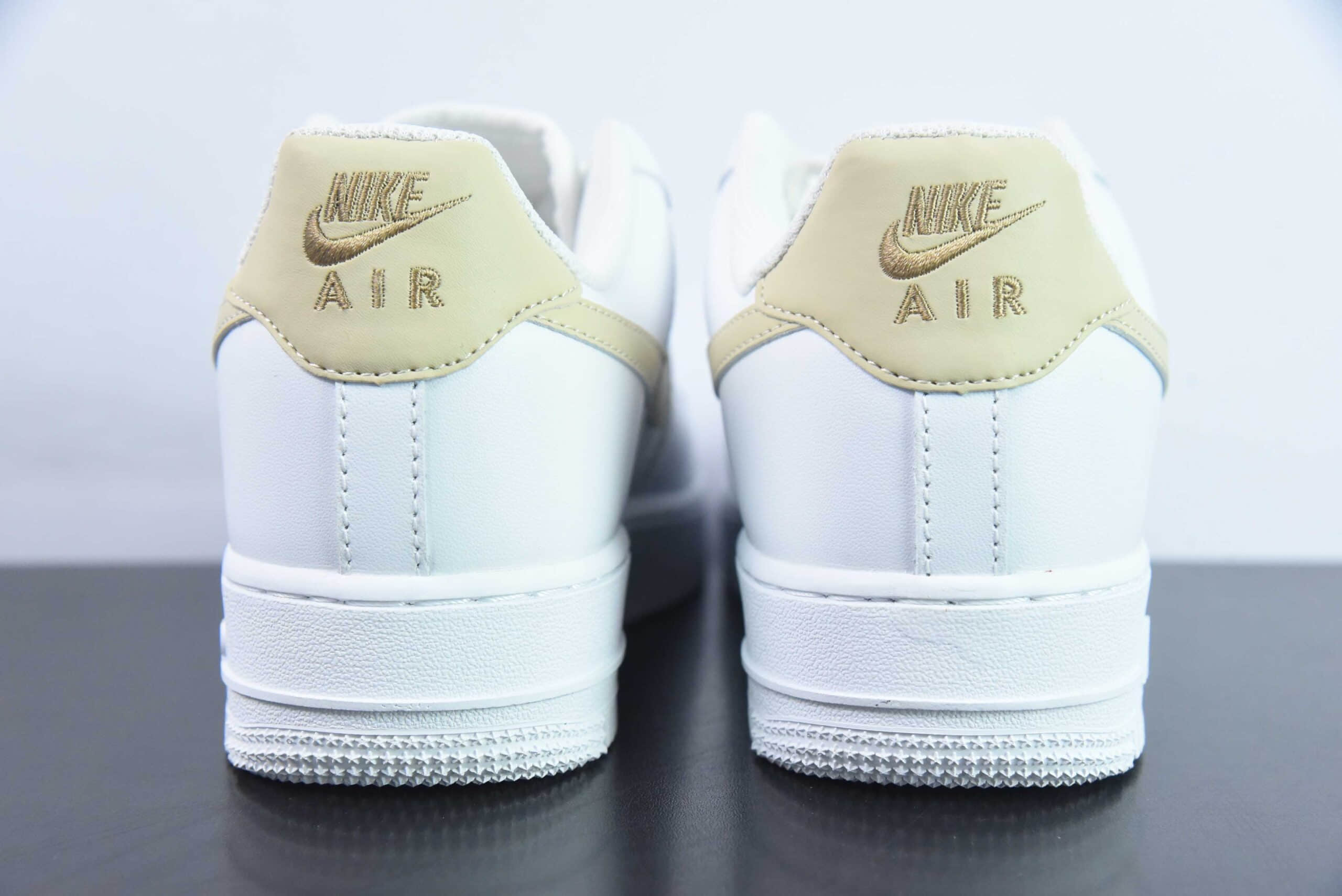 耐克Nike Air Force 1 Low金色小金钩空军一号低帮百搭休闲运动板鞋纯原版本 货号：CZ0270-105 