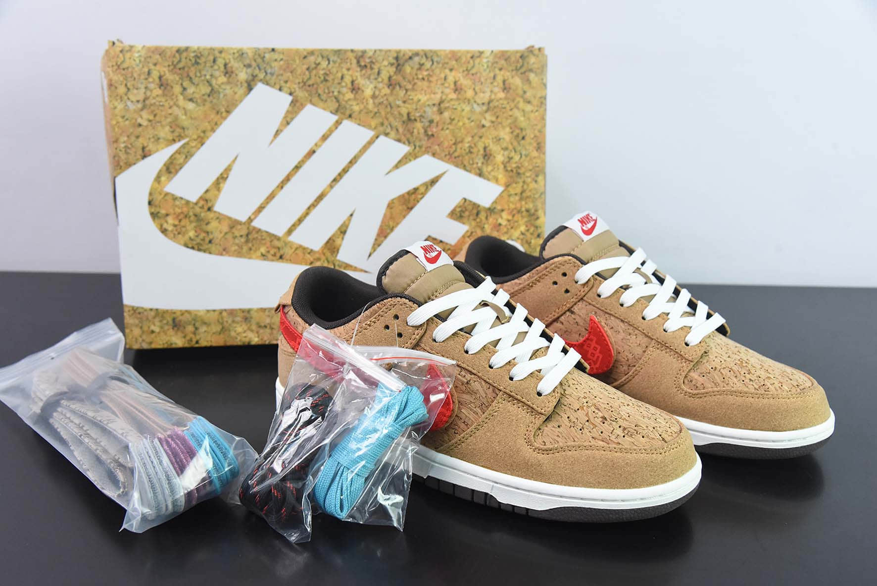 耐克Nike Clot x NK SB Dunk Low 20周年联名软木塞换钩SB低帮休闲滑板鞋纯原版本 货号:FN0317-121