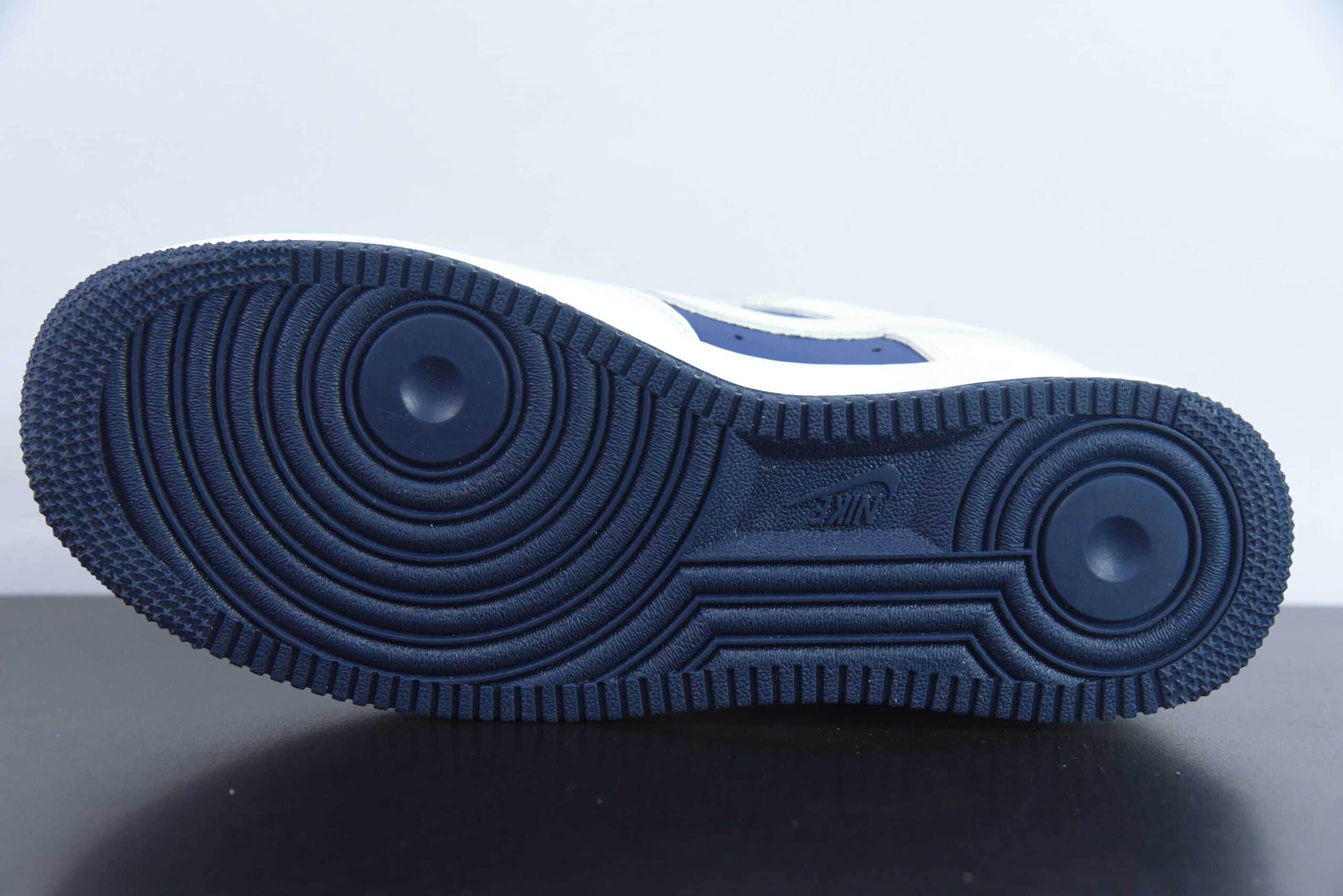 耐克Nike Air Force 1‘07 Low 深蓝拼接空军一号低帮休闲板鞋纯原版本 货号：AL2236-103