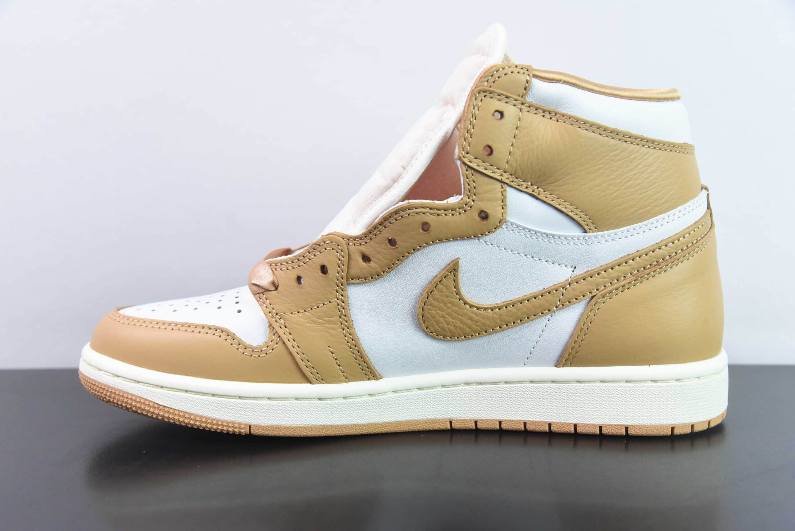 乔丹Air Jordan 1 High OG WMNS PralineAJ1白棕卡其男子文化篮球鞋纯原版本 货号:FN6622-201