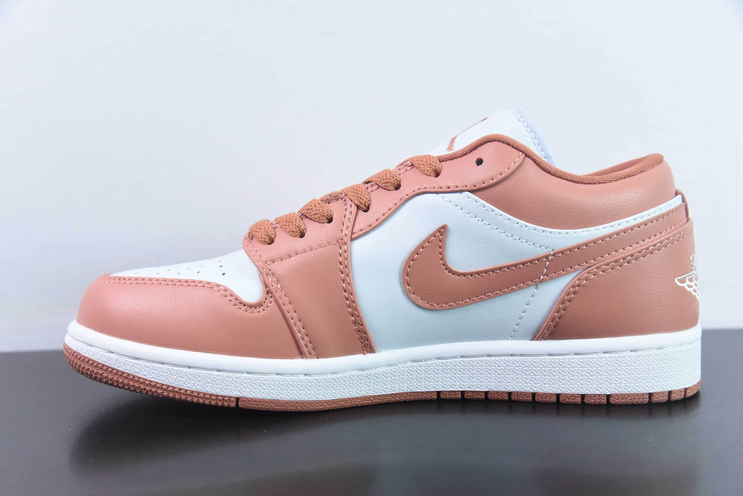 乔丹Air Jordan 1 Low AJ1白粉色文化低帮休闲板鞋纯原版本 货号：DC0774-080
