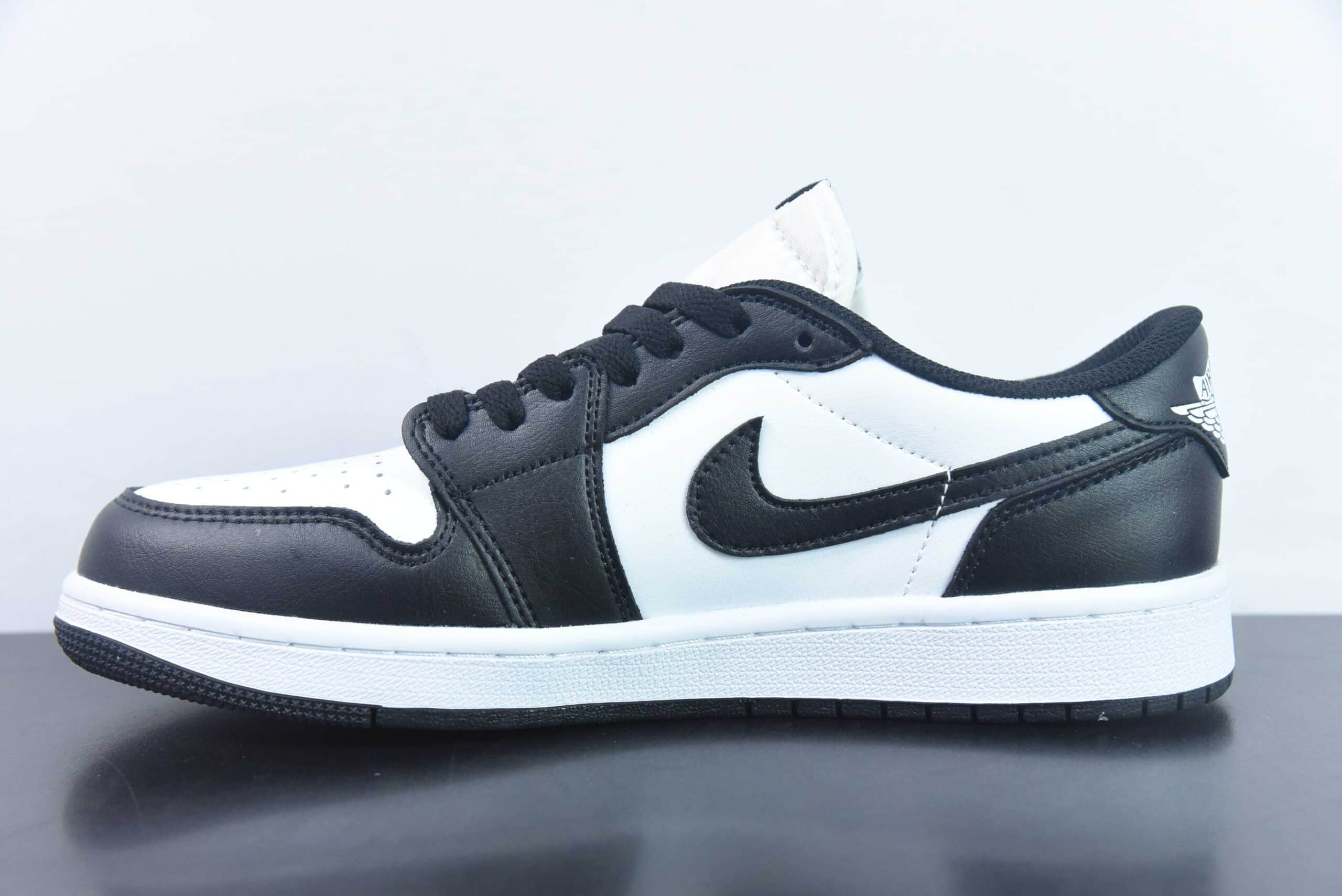 乔丹Air Jordan 1 Retro Low OGBlackWhitePandeAJ1OG黑白熊猫低帮经典复古文化休闲运动篮球鞋纯原版本 货号：CZ0790-110