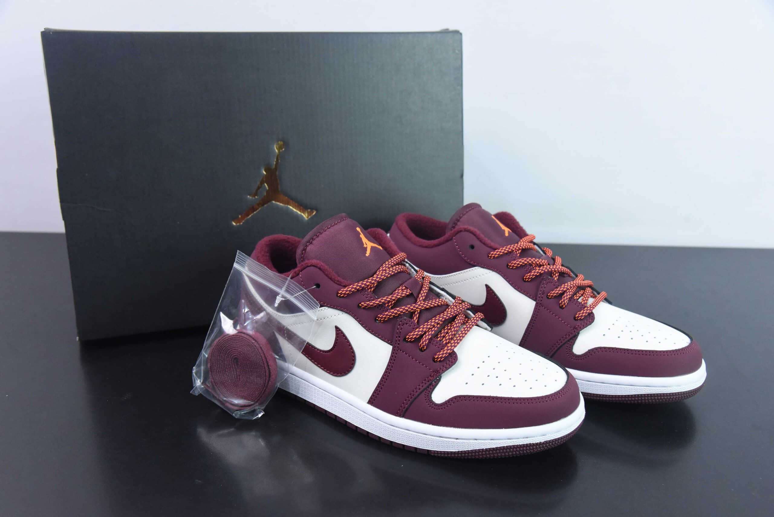 乔丹Air Jordan 1 Low AJ1复古酒红白低帮复古文化篮球鞋纯原版本 货号：553560-068