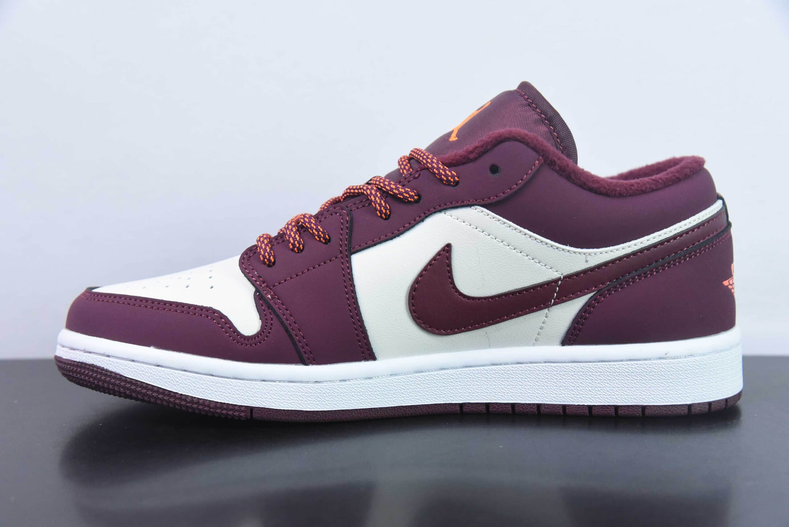 乔丹Air Jordan 1 Low AJ1复古酒红白低帮复古文化篮球鞋纯原版本 货号：553560-068