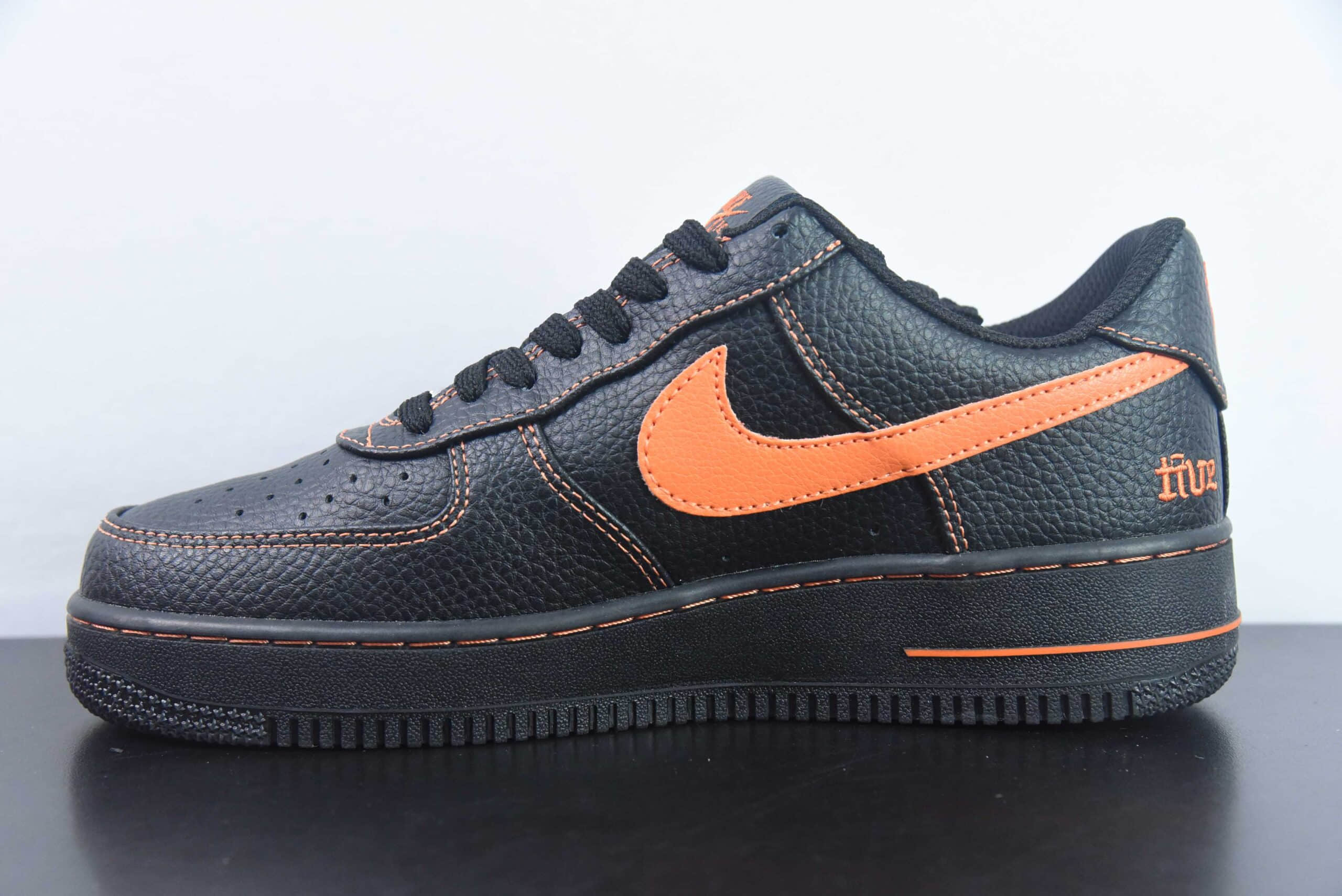 耐克Nike Vlone x Nk Air Force 1'07 Low联名黑橙空军一号低帮休闲运动板鞋纯原版本 货号: AA5360-001