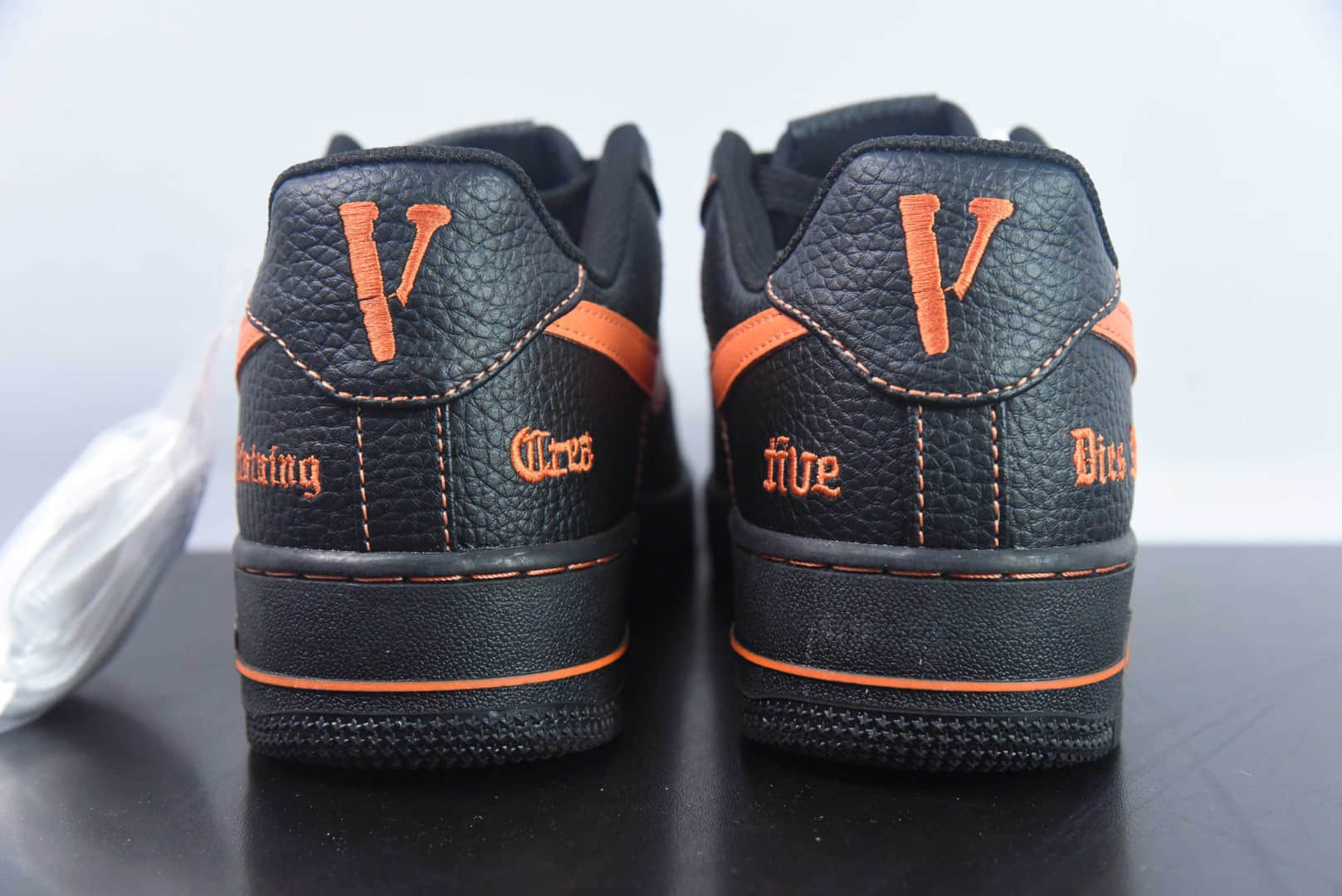 耐克Nike Vlone x Nk Air Force 1'07 Low联名黑橙空军一号低帮休闲运动板鞋纯原版本 货号: AA5360-001
