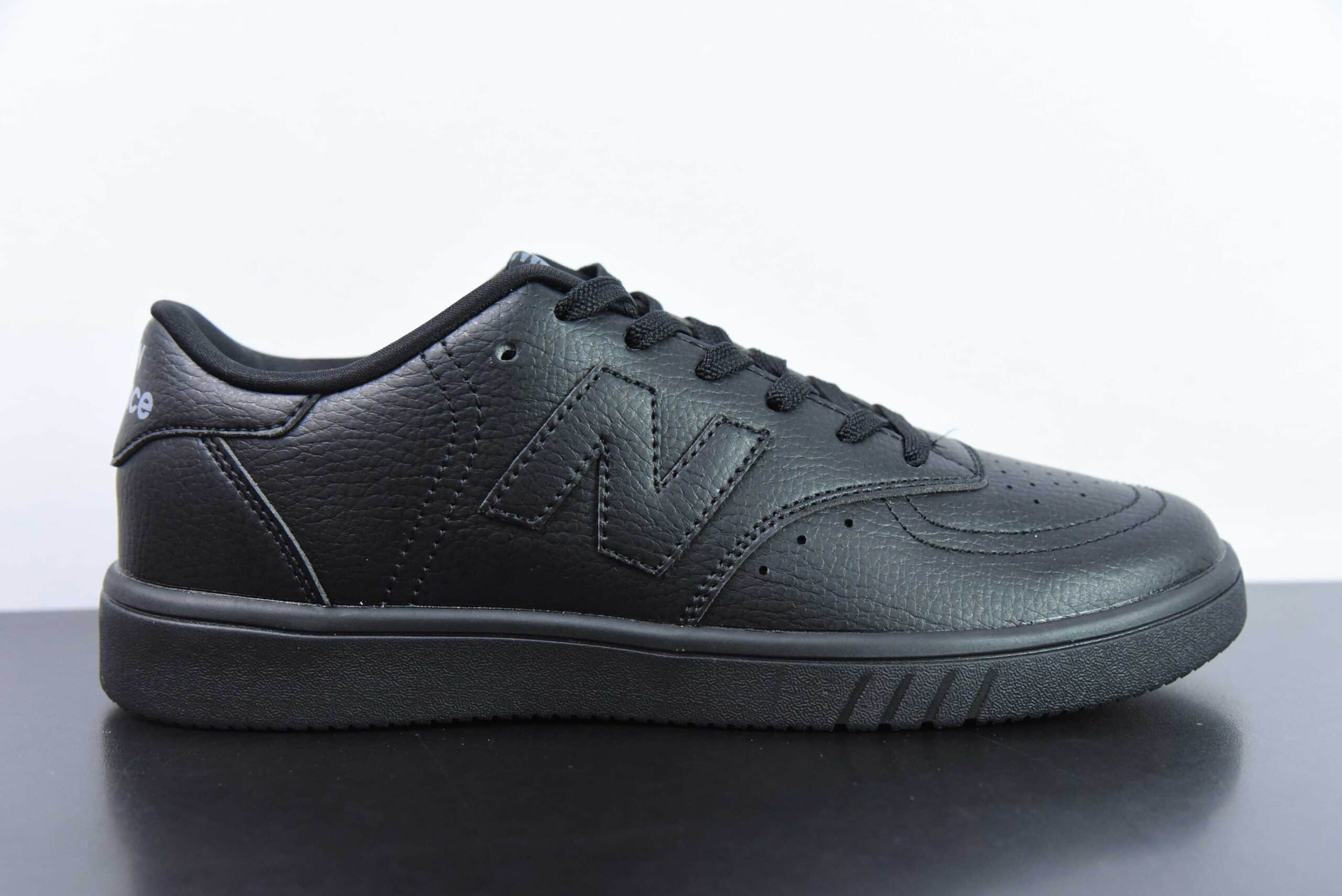 新百伦New Balance NB CT05纯黑黑武士耐磨防滑低帮超轻板鞋纯原版本 货号：CT05WG4 