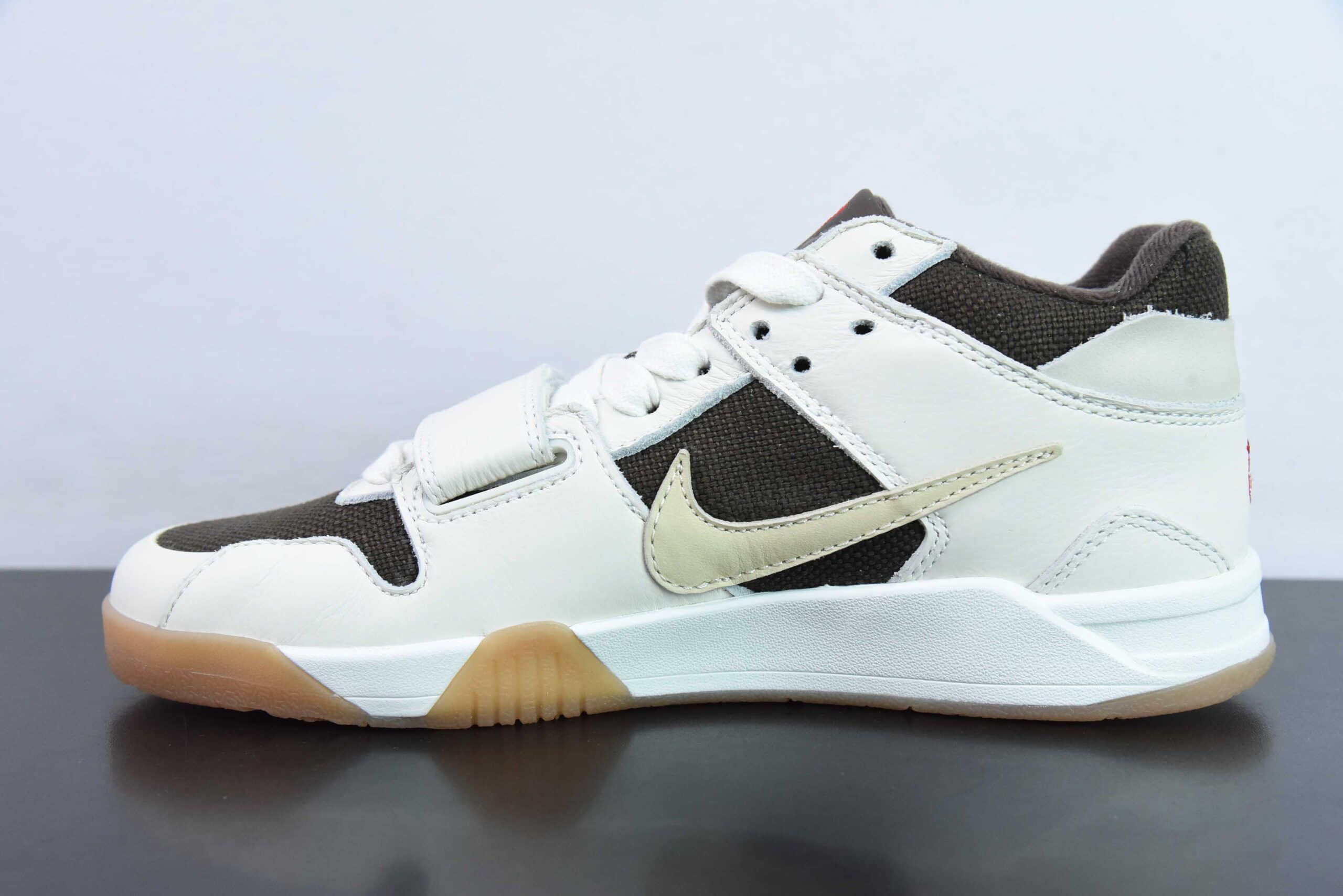 乔丹Jordan Travis Scott X Nike Jordan Cut The CheckReverse MochaTS联名反转摩卡棕白倒钩系列中帮复古百搭休闲运动文化篮球鞋纯原版本 货号：FZ8117-100