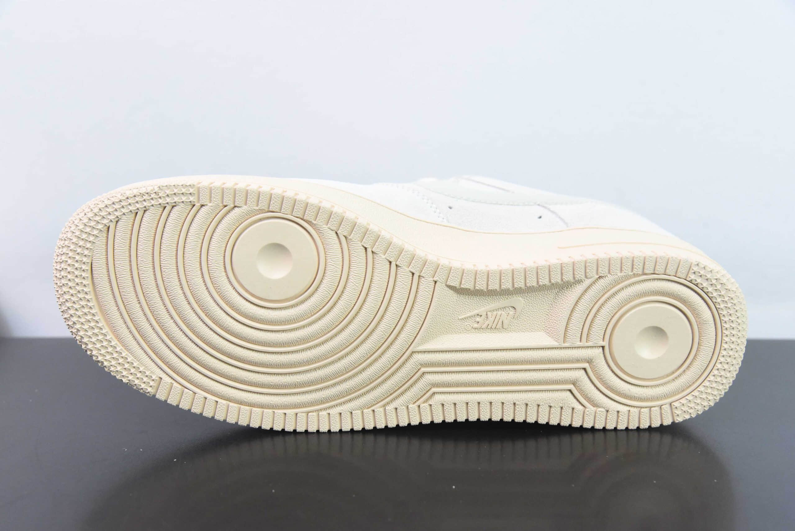 耐克Nike Air Force 1'07 Low 白巧克力麻绳藕粉空军一号低帮休闲板鞋纯原版本 货号：DO6730-100 