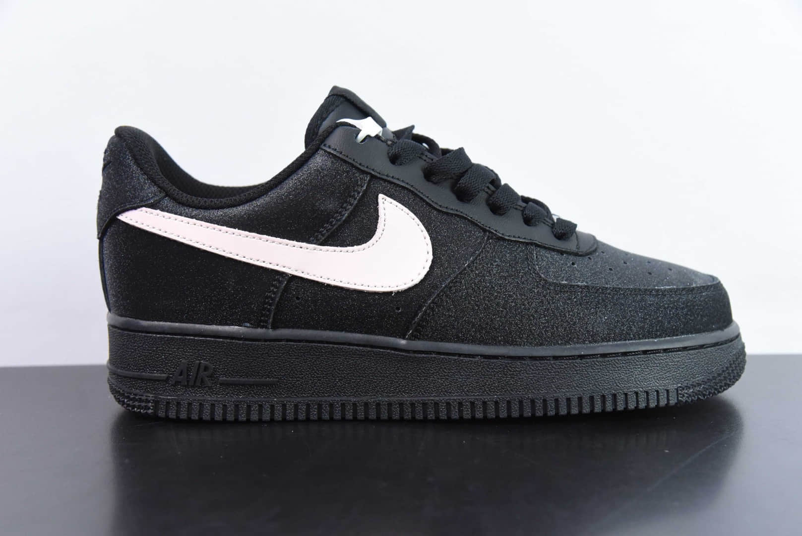 耐克Nike Air Force 1'07 Low 黑色星空黑粉满天星空军一号低帮休闲板鞋纯原版本 货号:CW2288-013