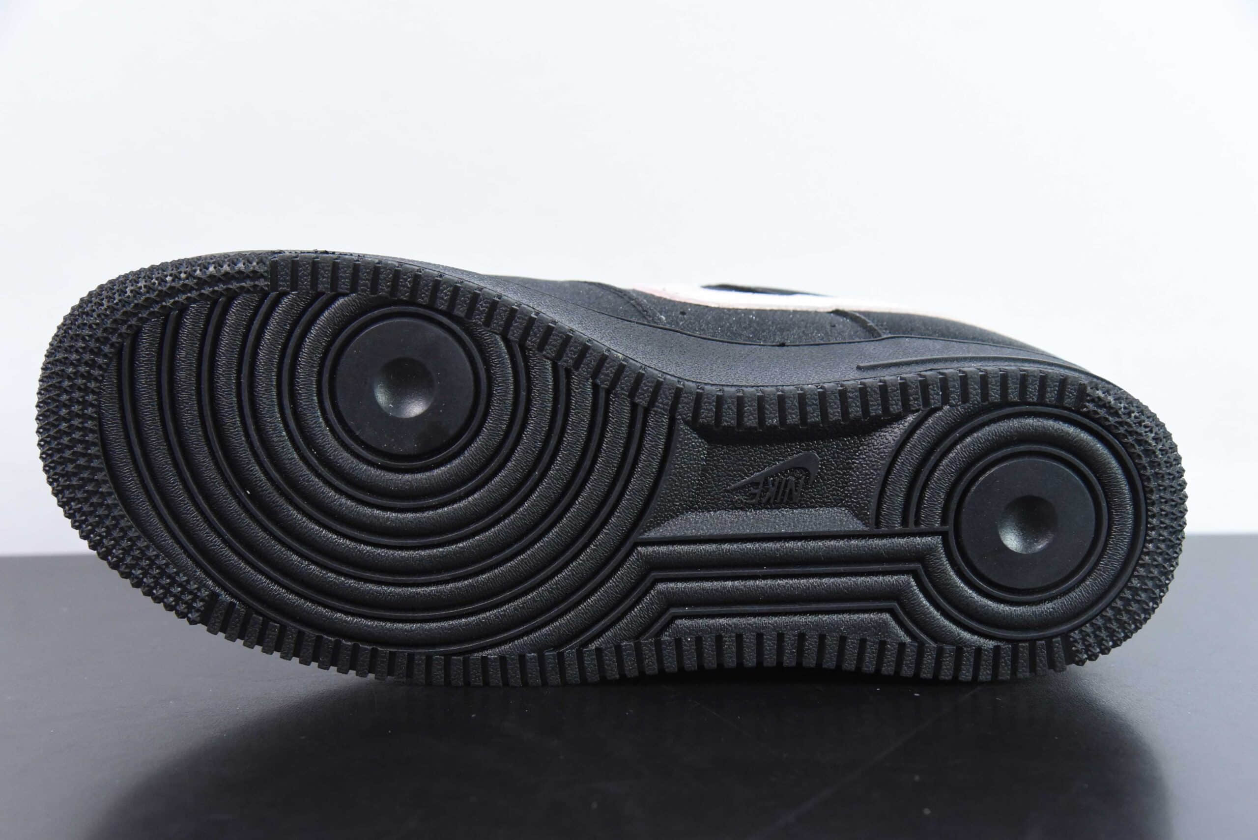 耐克Nike Air Force 1'07 Low 黑色星空黑粉满天星空军一号低帮休闲板鞋纯原版本 货号:CW2288-013