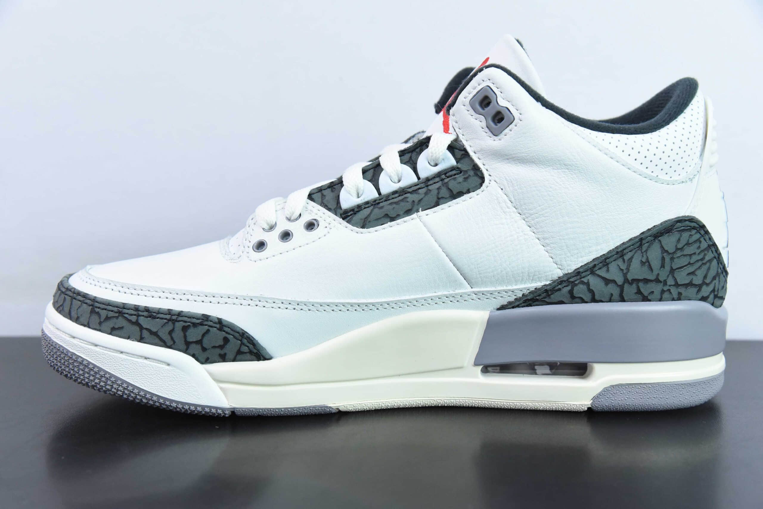乔丹Air Jordan 3 “Cement Grey AJ3白灰男子文化篮球鞋纯原版本 货号：CT8532-106