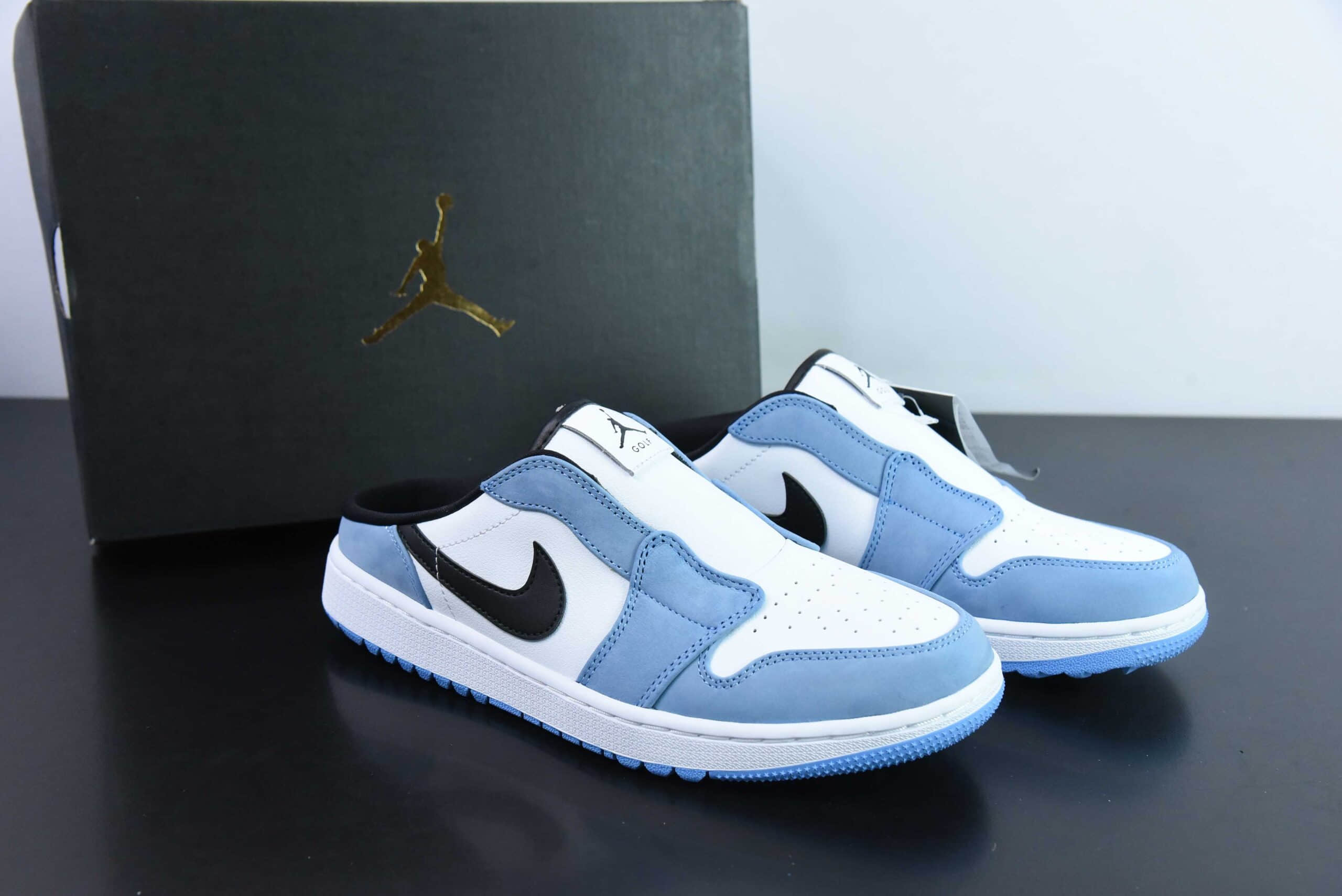 乔丹Air Jordan 1 Mule Golf University Blue AJ1北卡蓝高尔夫一脚蹬低帮休闲板鞋纯原版本 货号：FJ1214-400