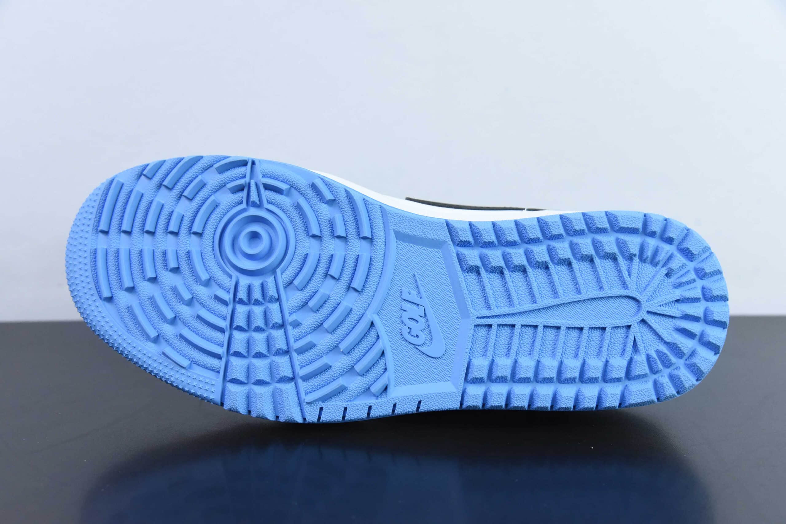 乔丹Air Jordan 1 Mule Golf University Blue AJ1北卡蓝高尔夫一脚蹬低帮休闲板鞋纯原版本 货号：FJ1214-400