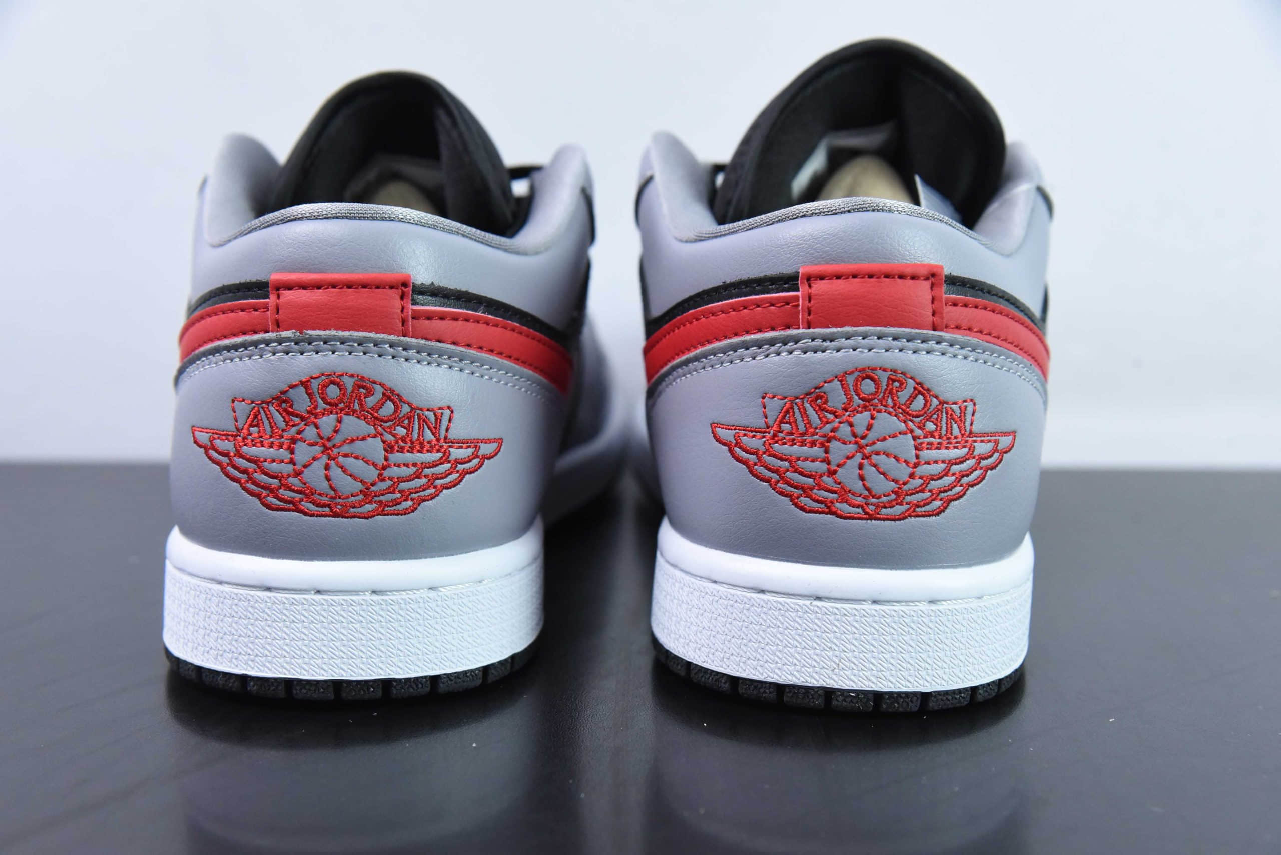 乔丹Air Jordan 1 Low黑灰红AJ1低帮休闲板鞋纯原版本 货号：FZ4183-002