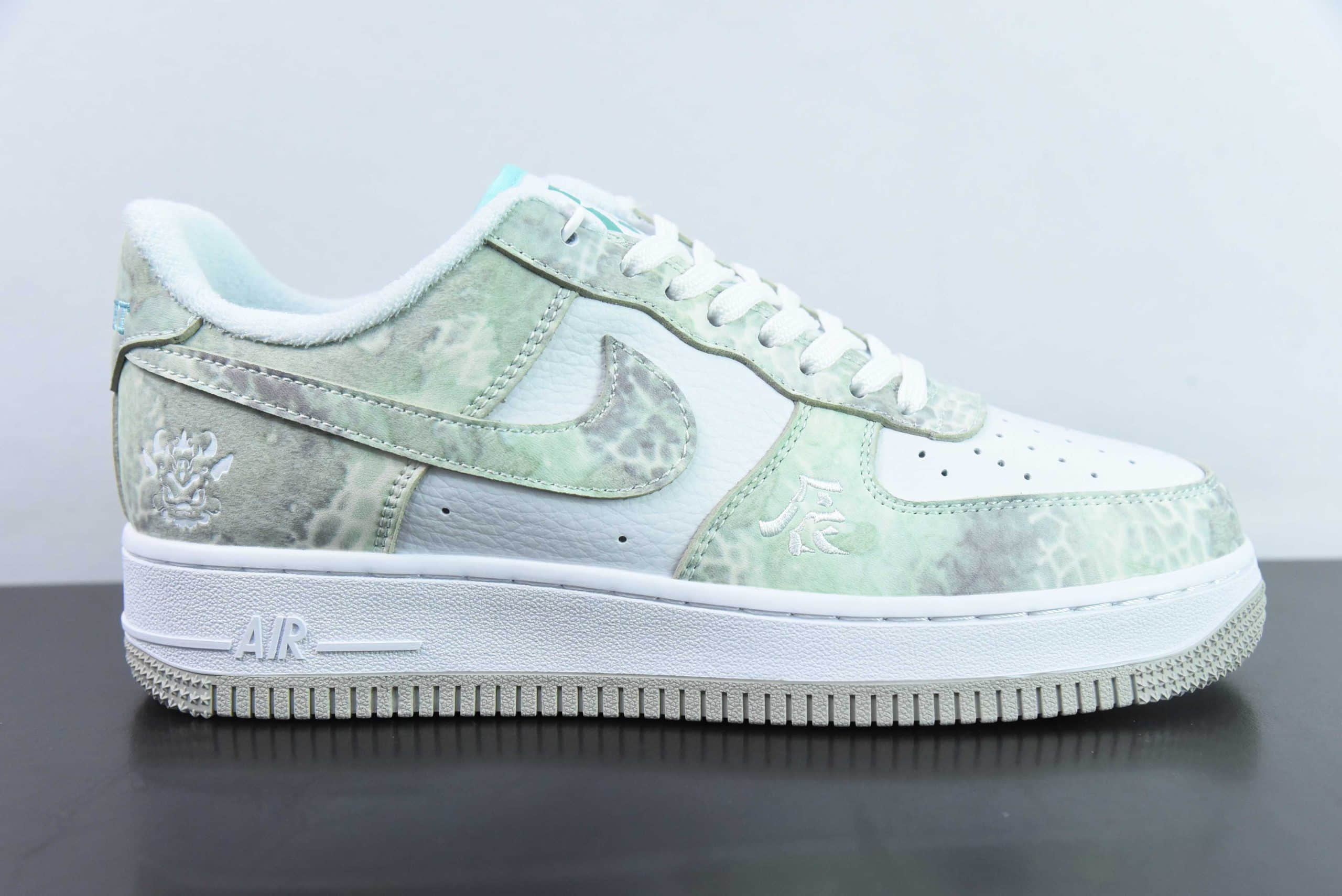 耐克Nike Gucci x Nike Air Force 1’07 LowYear of the Dragon古驰联名白青龙三太子敖丙空军一号低帮休闲板鞋纯原版本 货号:CV1724-109