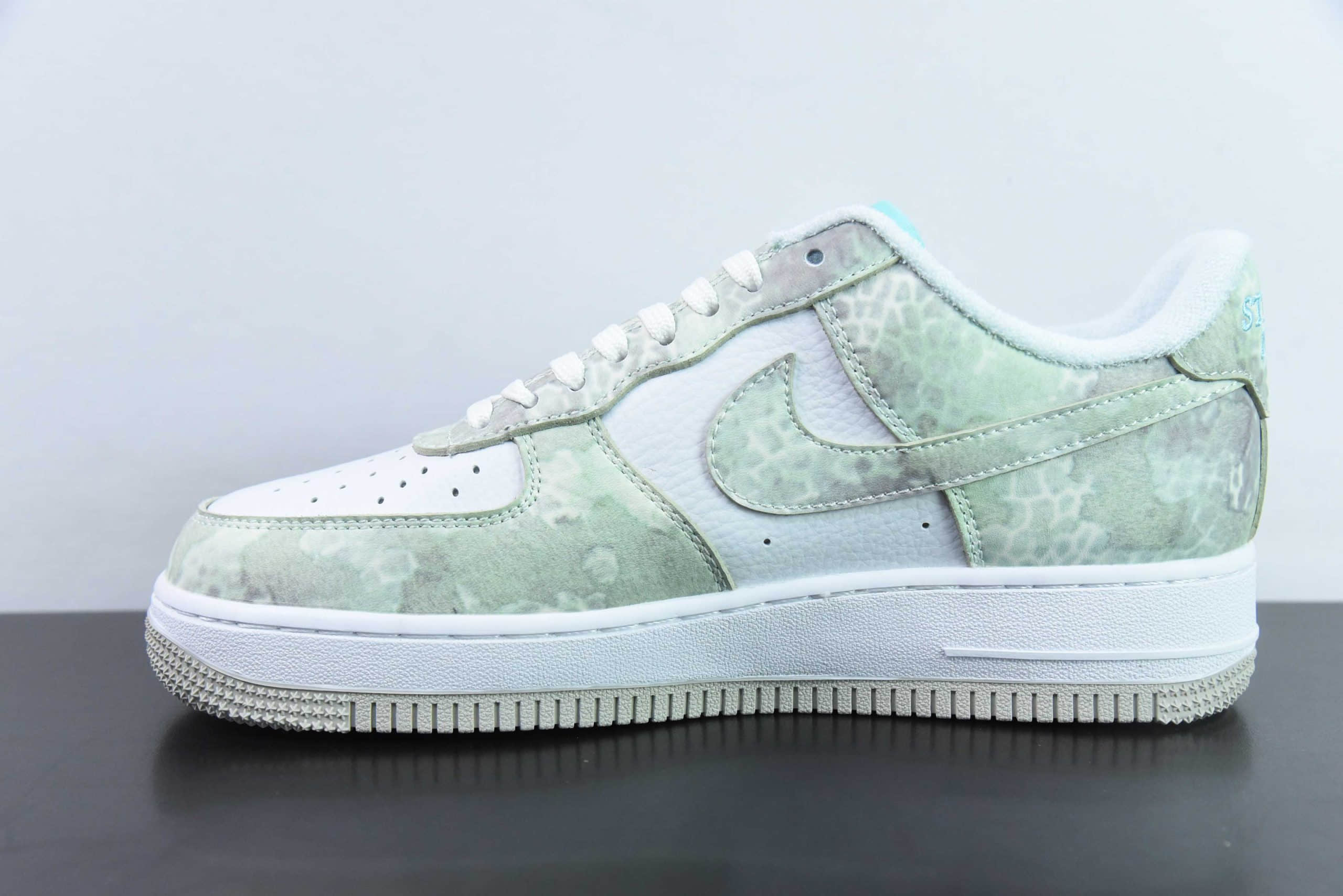 耐克Nike Gucci x Nike Air Force 1’07 LowYear of the Dragon古驰联名白青龙三太子敖丙空军一号低帮休闲板鞋纯原版本 货号:CV1724-109