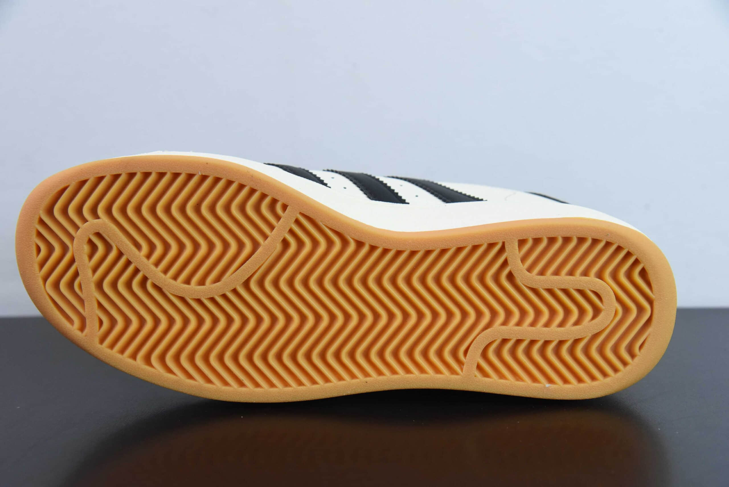 阿迪达斯Adidas Originals SUPERSTAR W米白黑厚底贝壳头休闲板鞋纯原版本 货号：ID5698