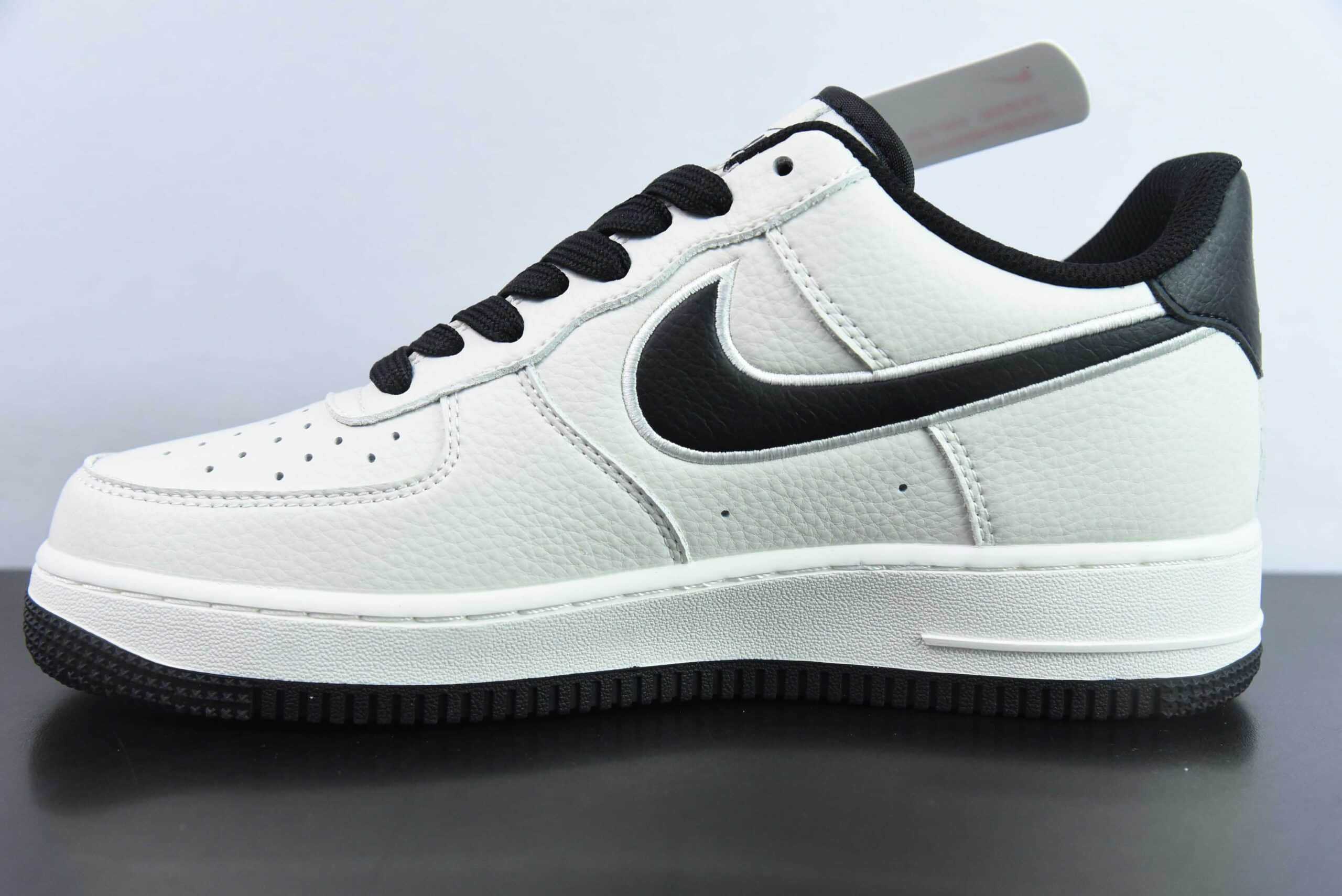 耐克Nike Nocta x Nk Air Force 1'07 Low黑白小勾空军一号低帮休闲板鞋纯原版本 货号：NO0224-023