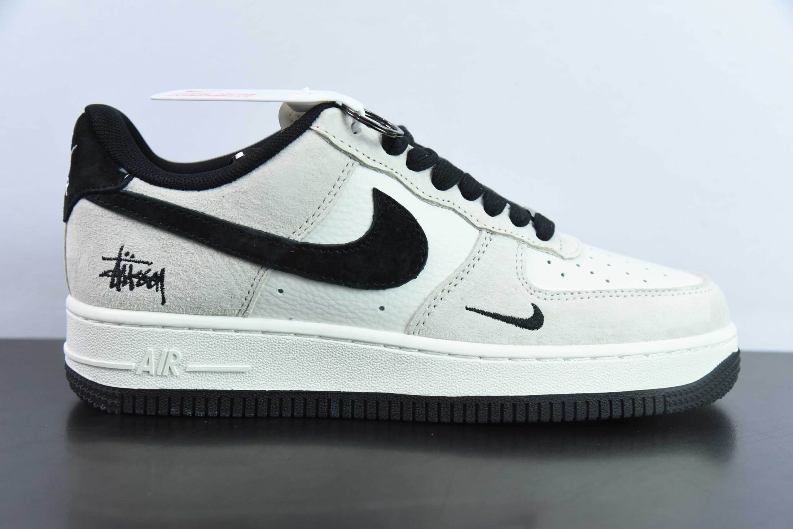 耐克NIke Air Force 1 '07 Low “斯图西联名米灰黑猪八”空军一号低帮休闲板鞋纯原版本 货号：HD1968-012