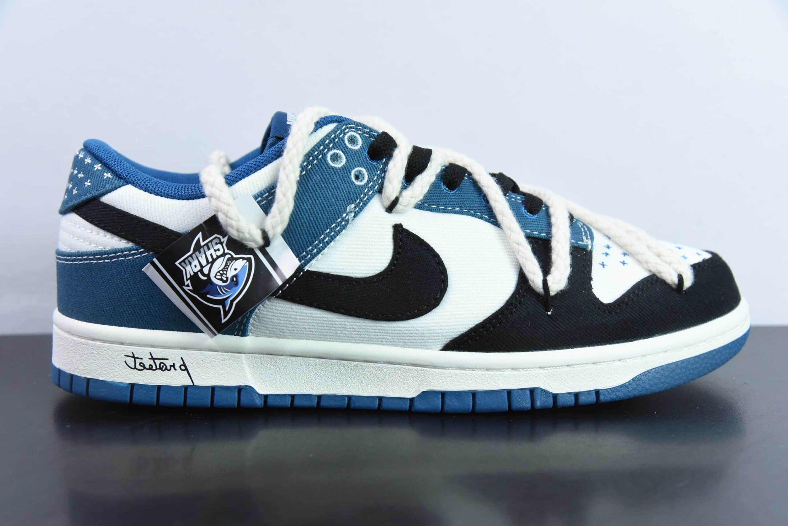 耐克Nike Dunk Low 黑白蓝高街风刺子绣麻绳解构 SB绑带低帮休闲板鞋纯原版本 货号:DV0834-101