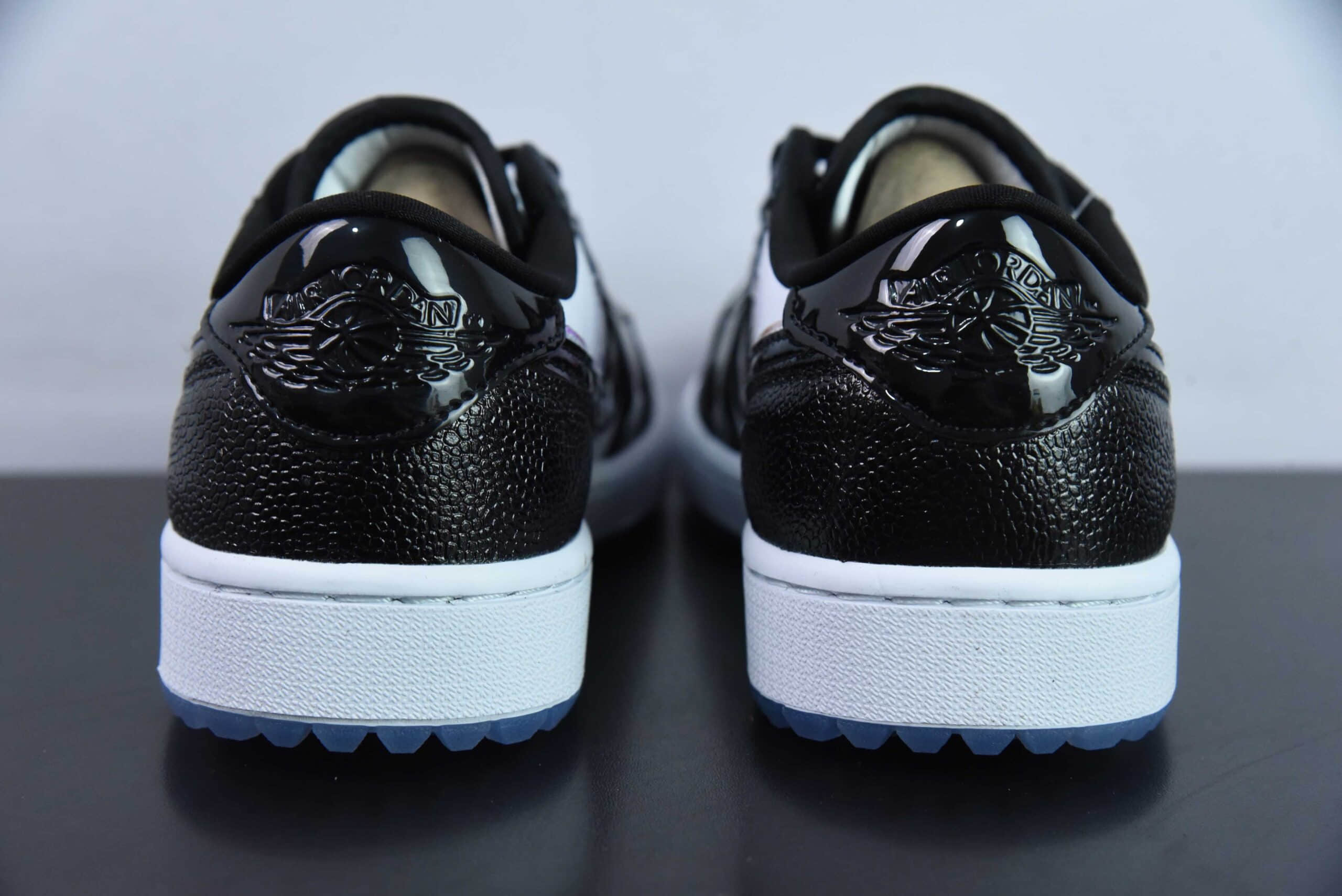 乔丹Air Jordan 1 Low Golf AJ1全新高尔夫版镭射漆皮黑双钩低帮文化篮球鞋纯原版本 货号：FZ4159-100 