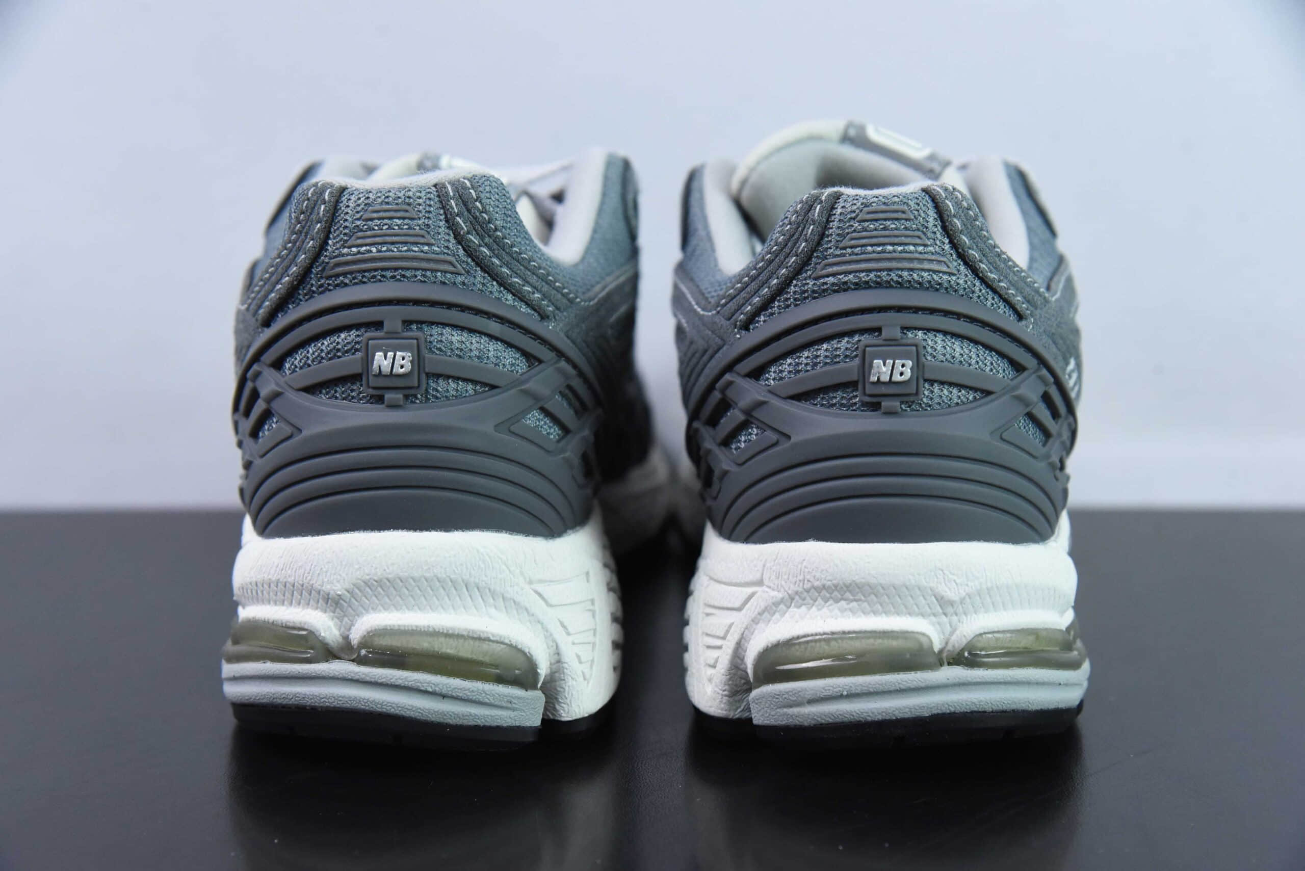 新百伦 New Balance M1906系列灰色复古老爹风休闲运动慢跑鞋纯原版本 货号：M1906RV 