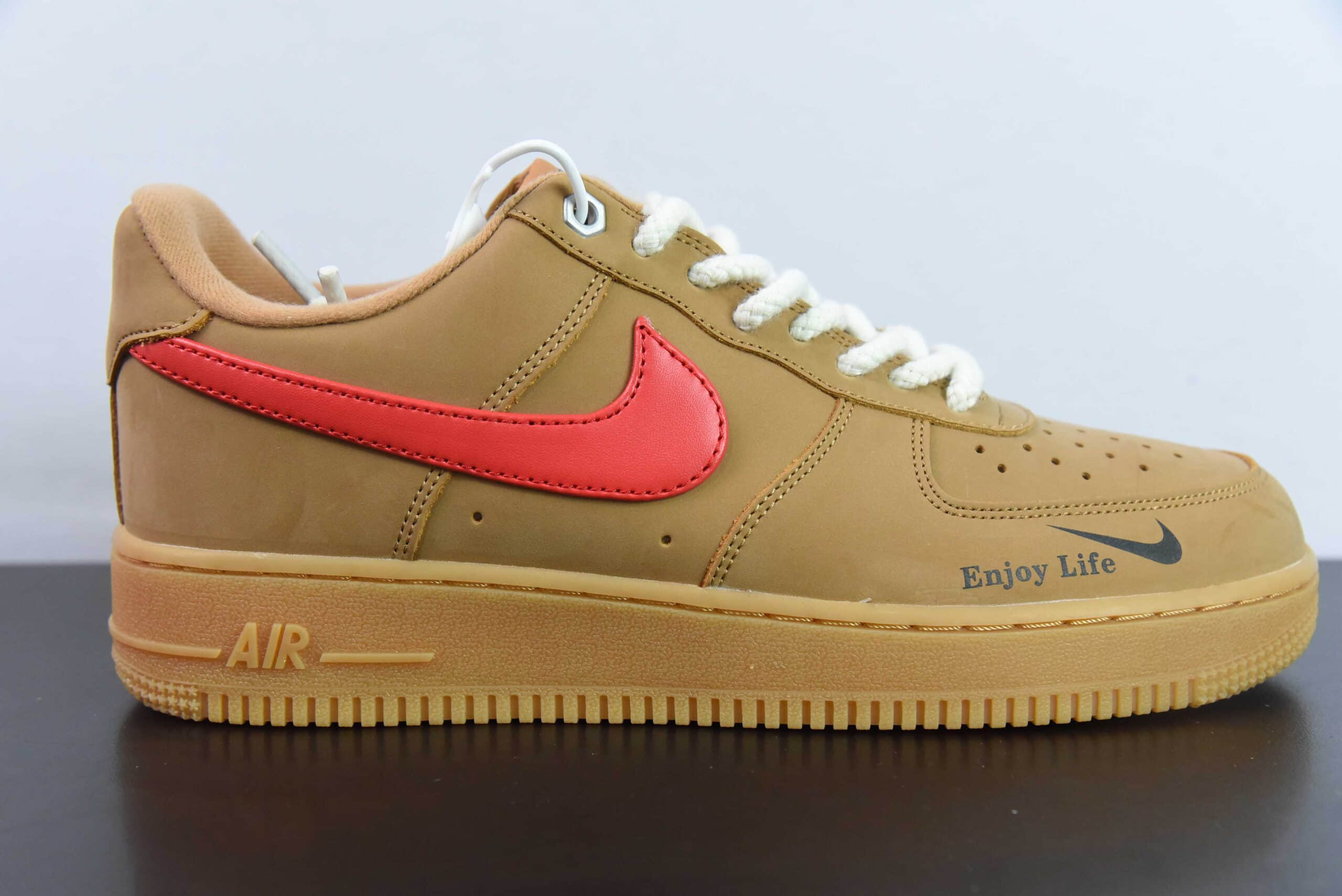 耐克Nike Air Force 1'07 Low 麦色红钩空军一号低帮板鞋纯原版本 货号：FZ7372-300