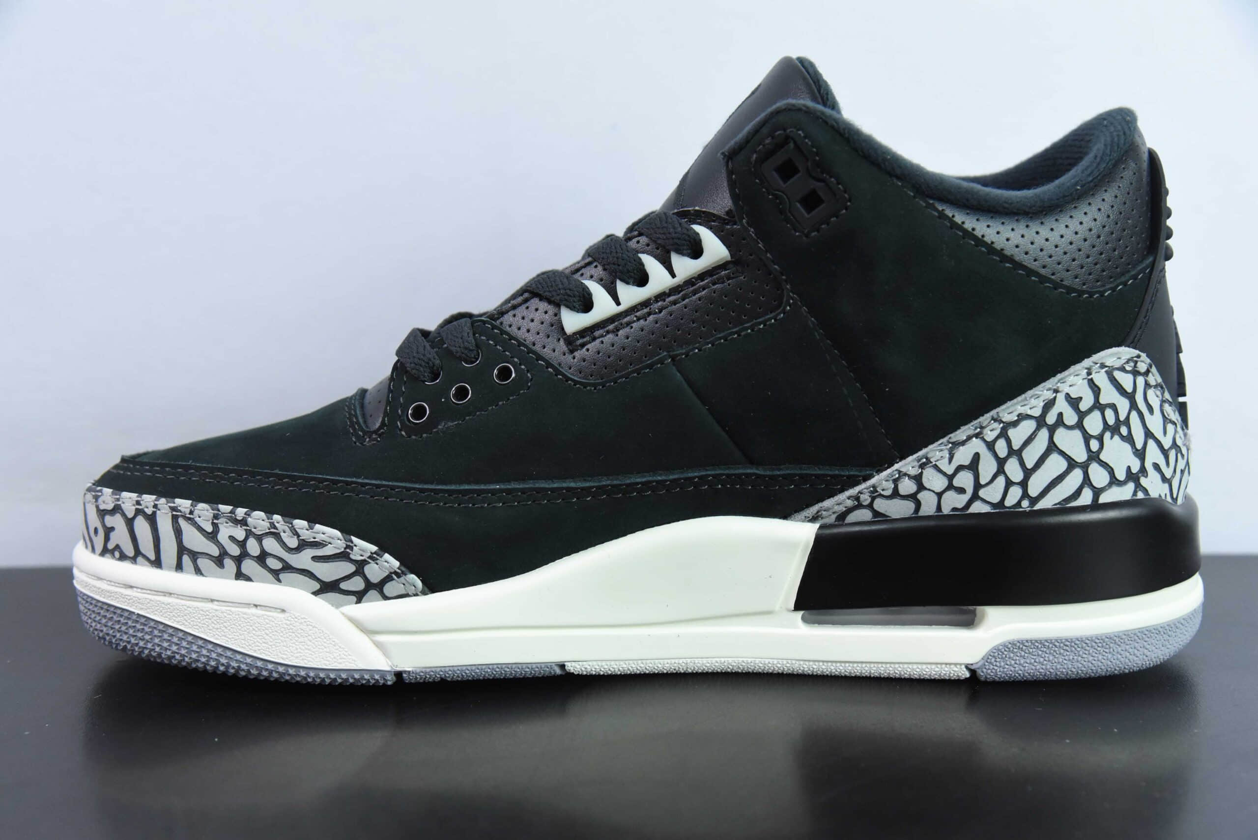 乔丹Air Jordan AJ3 Off Noir 奥利奥黑水泥2.0男子文化篮球鞋纯原版本 货号：CK9246-001 